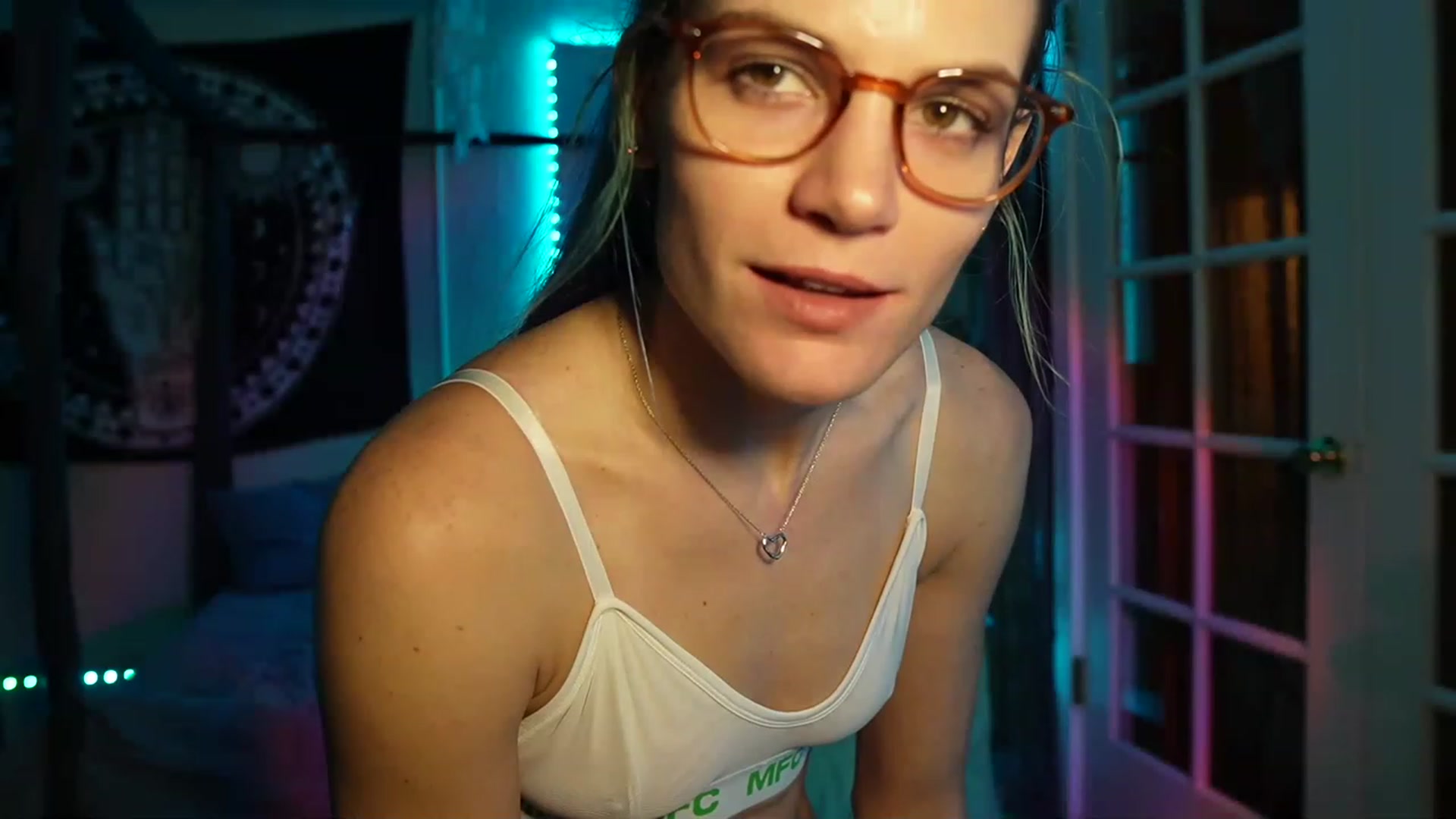 Gallery image thumbnail from Gia_Hill's myfreecams stream on, 05/04/2023, 02:13 image 5 of 20