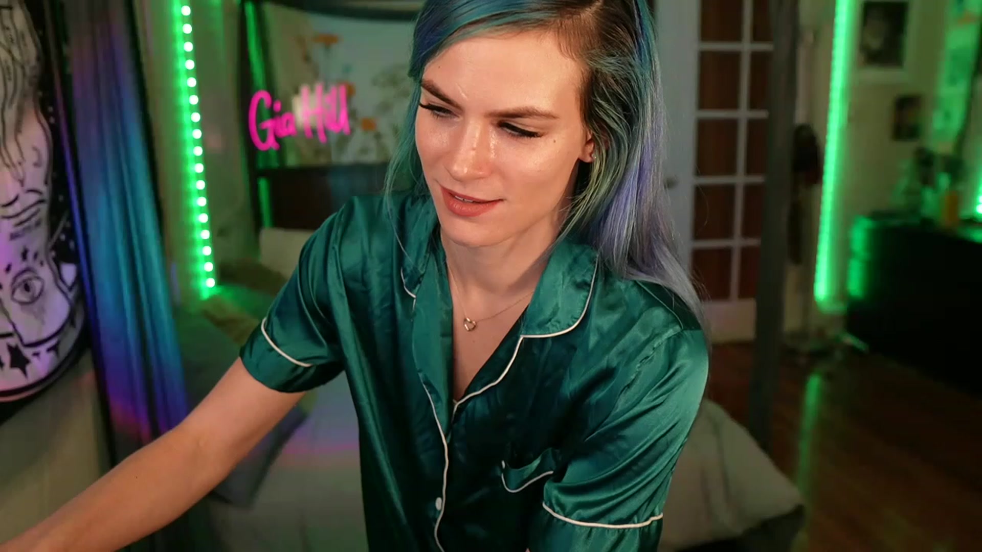 Gallery image thumbnail from Gia_Hill's myfreecams stream on, 05/06/2023, 01:06 image 4 of 20