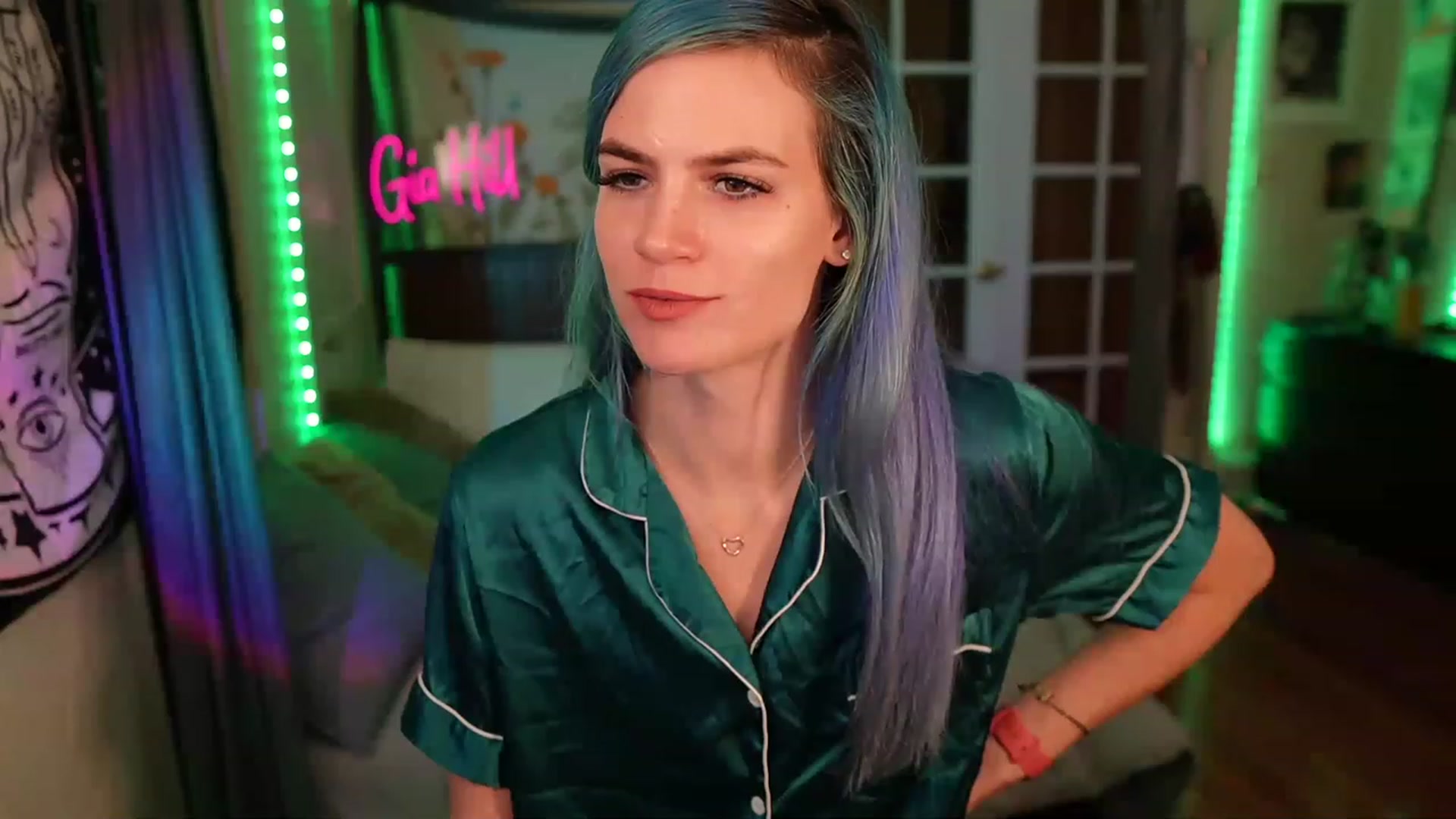 Gallery image thumbnail from Gia_Hill's myfreecams stream on, 05/06/2023, 01:06 image 1 of 20