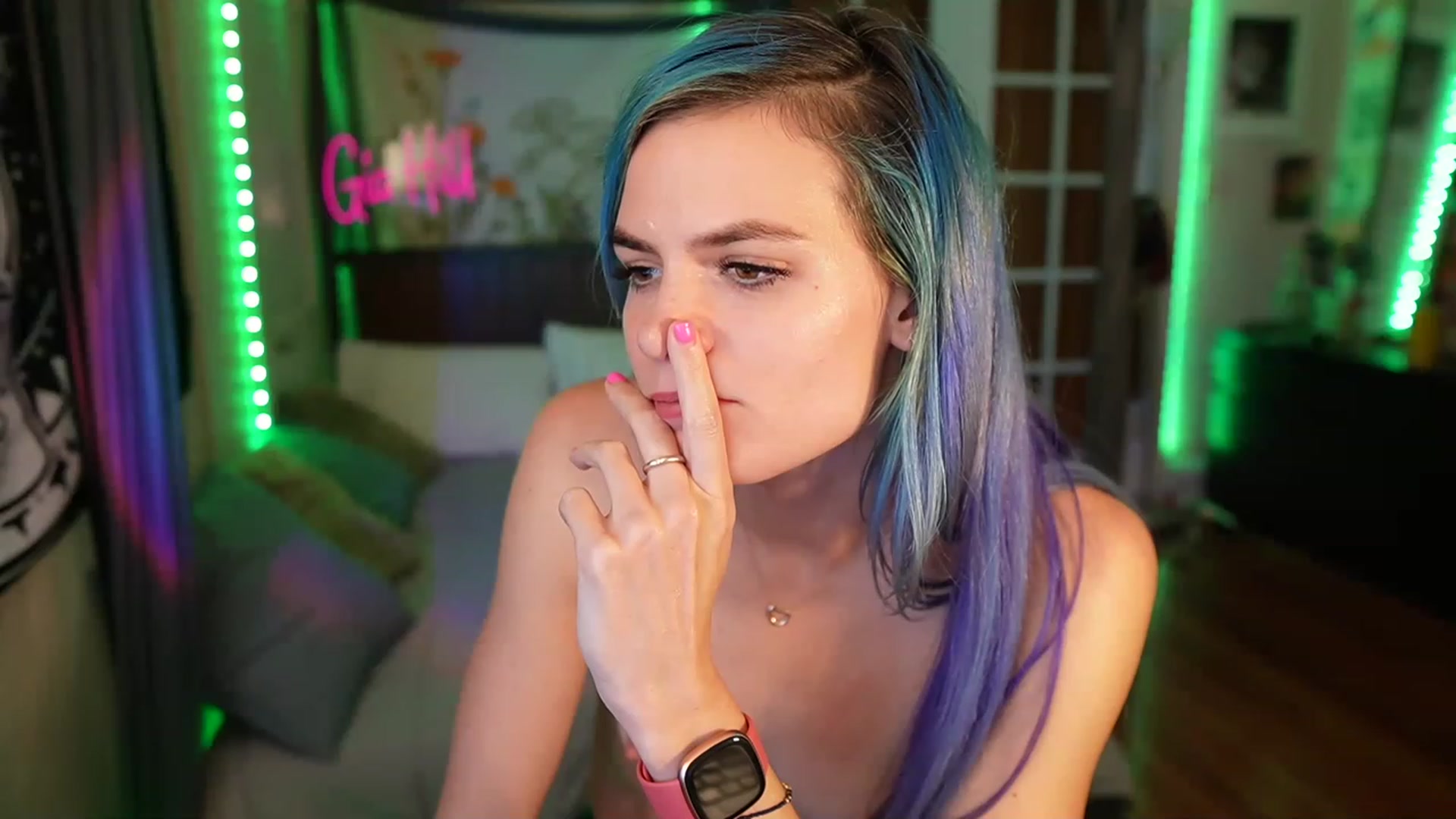 Gallery image thumbnail from Gia_Hill's myfreecams stream on, 05/06/2023, 04:48 image 13 of 20