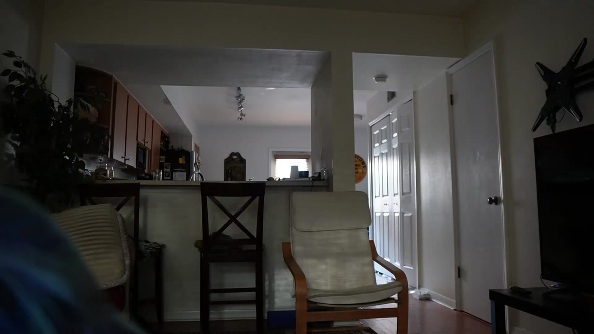 Gallery image thumbnail from Gia_Hill's myfreecams stream on, 05/07/2023, 23:10 image 19 of 20