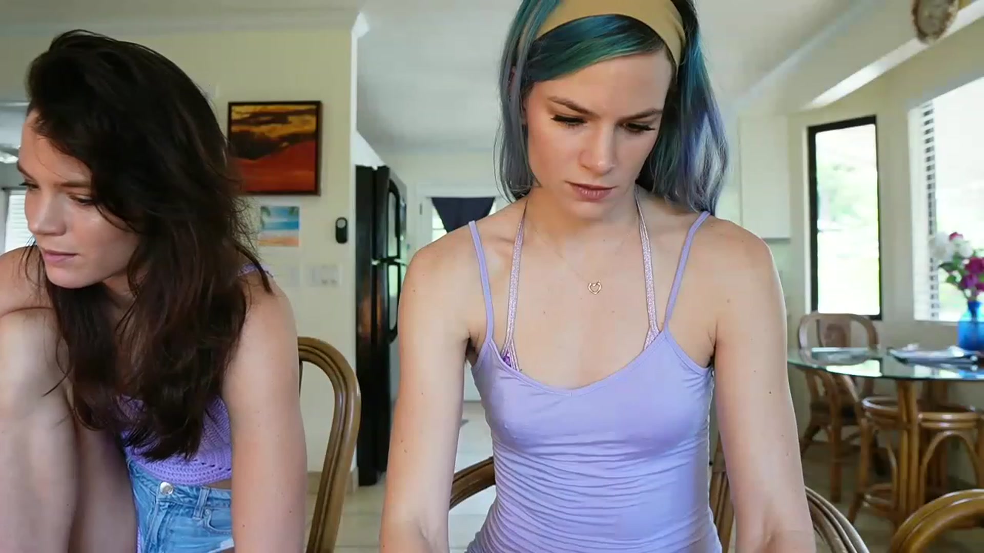 Gallery image thumbnail from Gia_Hill's myfreecams stream on, 05/10/2023, 23:17 image 18 of 20