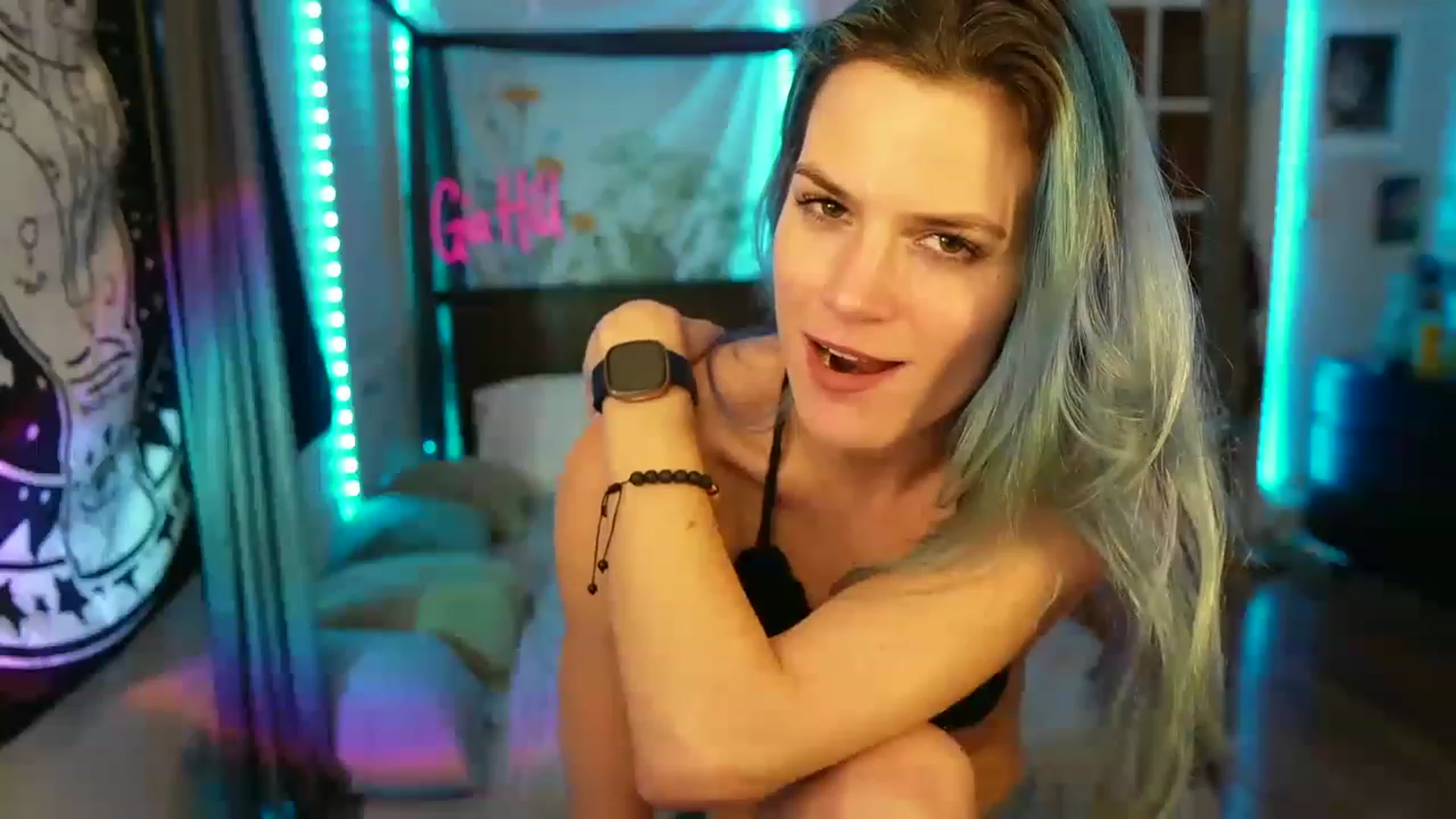 Gallery image thumbnail from Gia_Hill's myfreecams stream on, 05/23/2023, 01:48 image 2 of 20