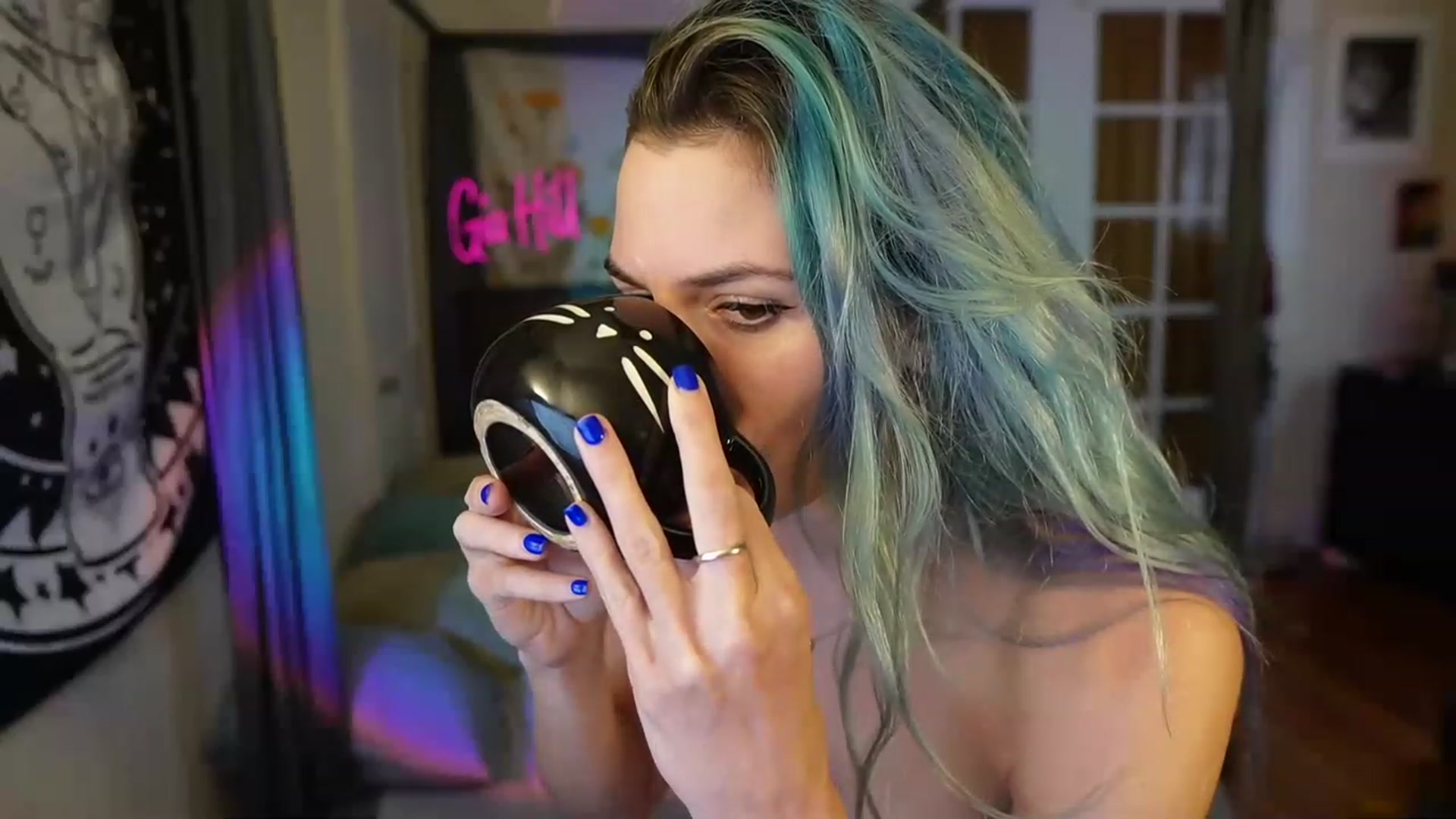 Gallery image thumbnail from Gia_Hill's myfreecams stream on, 05/23/2023, 23:40 image 15 of 20