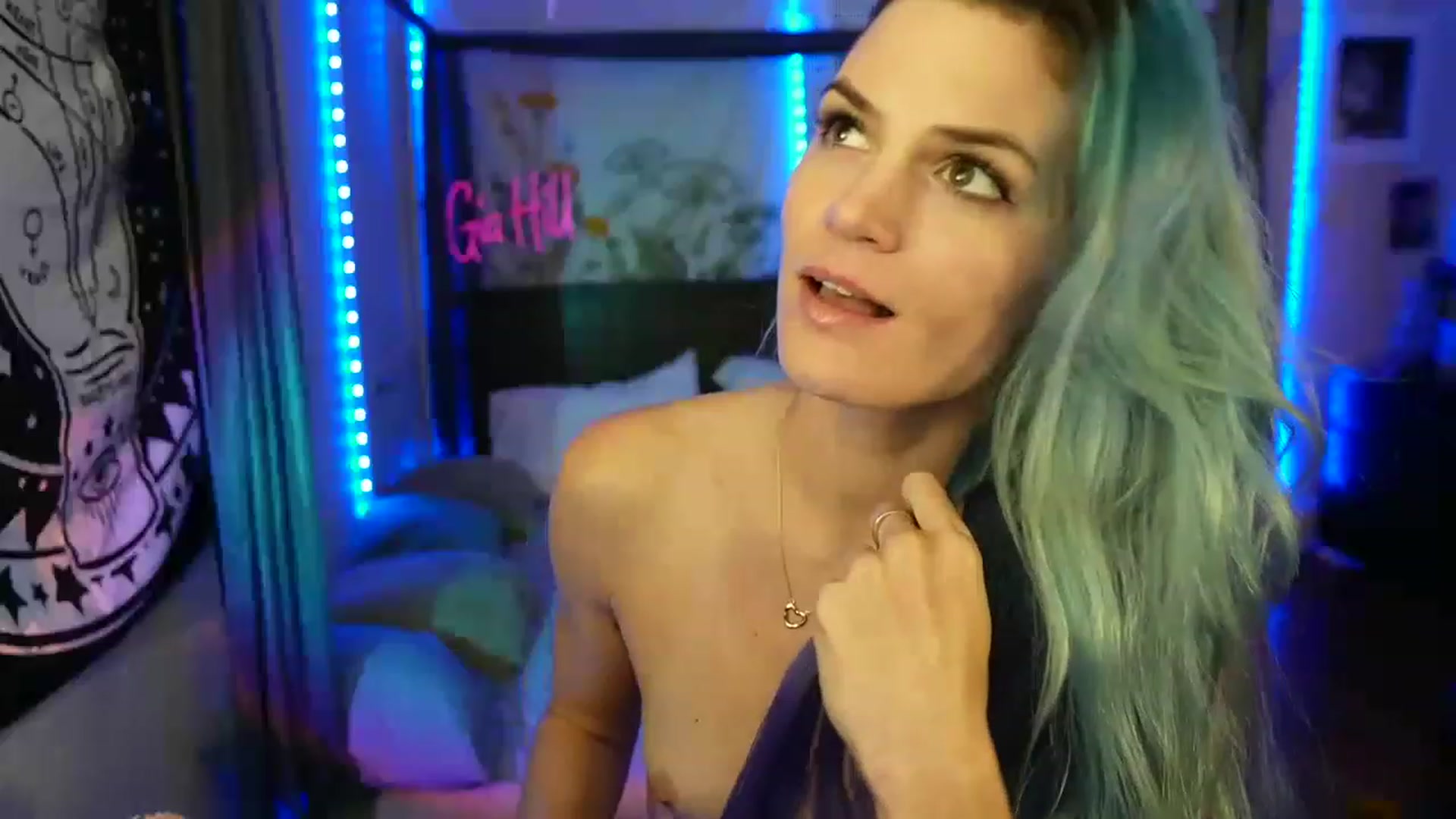 Gallery image thumbnail from Gia_Hill's myfreecams stream on, 05/24/2023, 01:10 image 12 of 20
