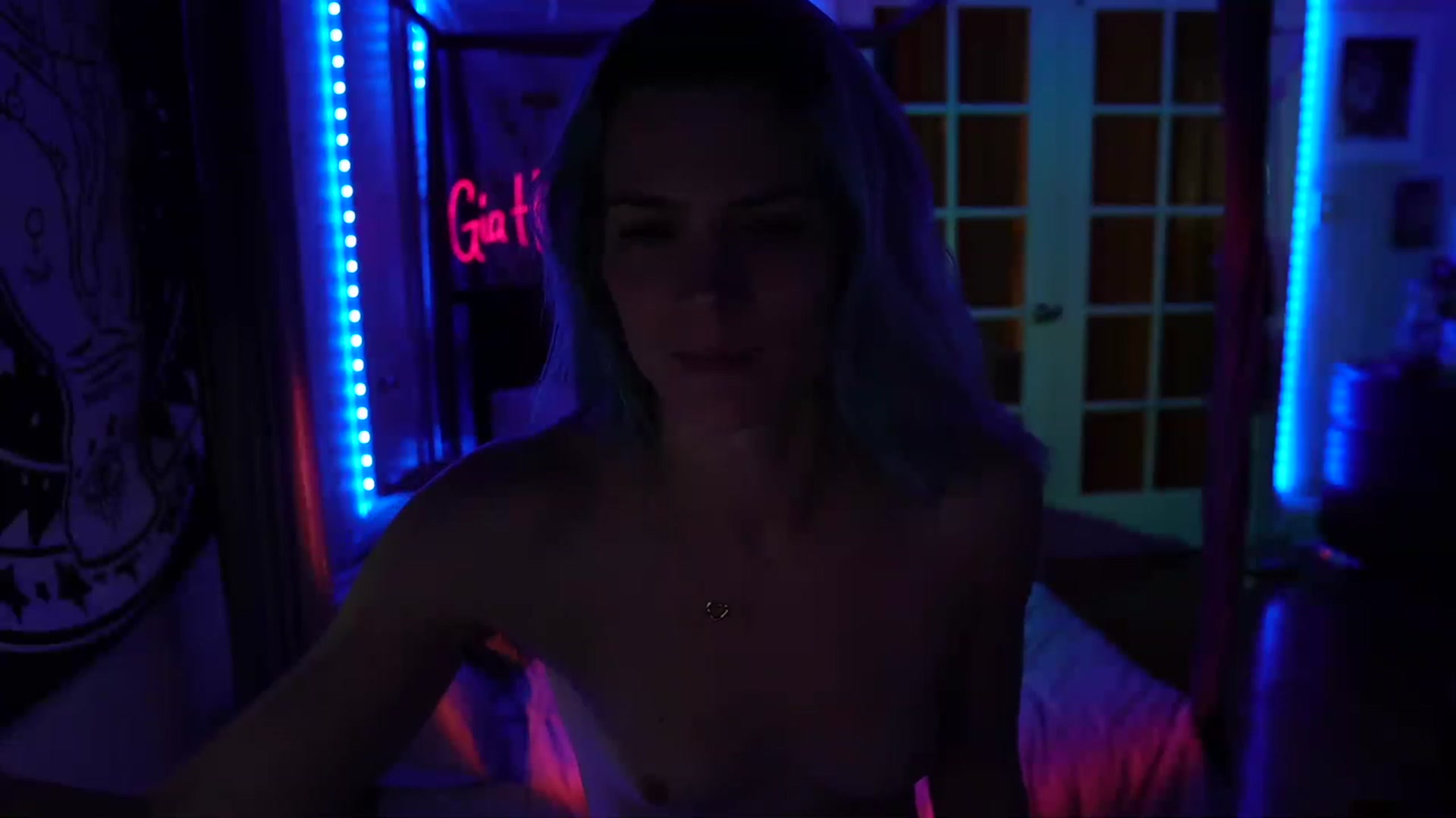 Gallery image thumbnail from Gia_Hill's myfreecams stream on, 05/24/2023, 01:10 image 4 of 20