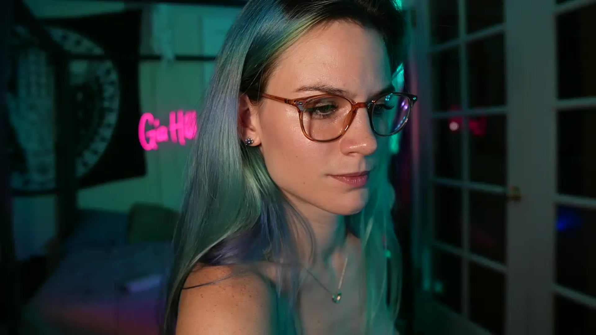 Gallery image thumbnail from Gia_Hill's myfreecams stream on, 05/27/2023, 04:52 image 20 of 20