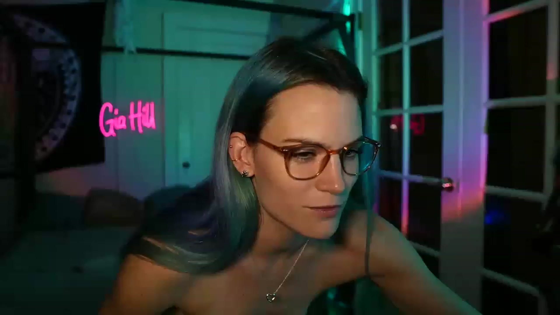 Gallery image thumbnail from Gia_Hill's myfreecams stream on, 05/27/2023, 04:52 image 5 of 20