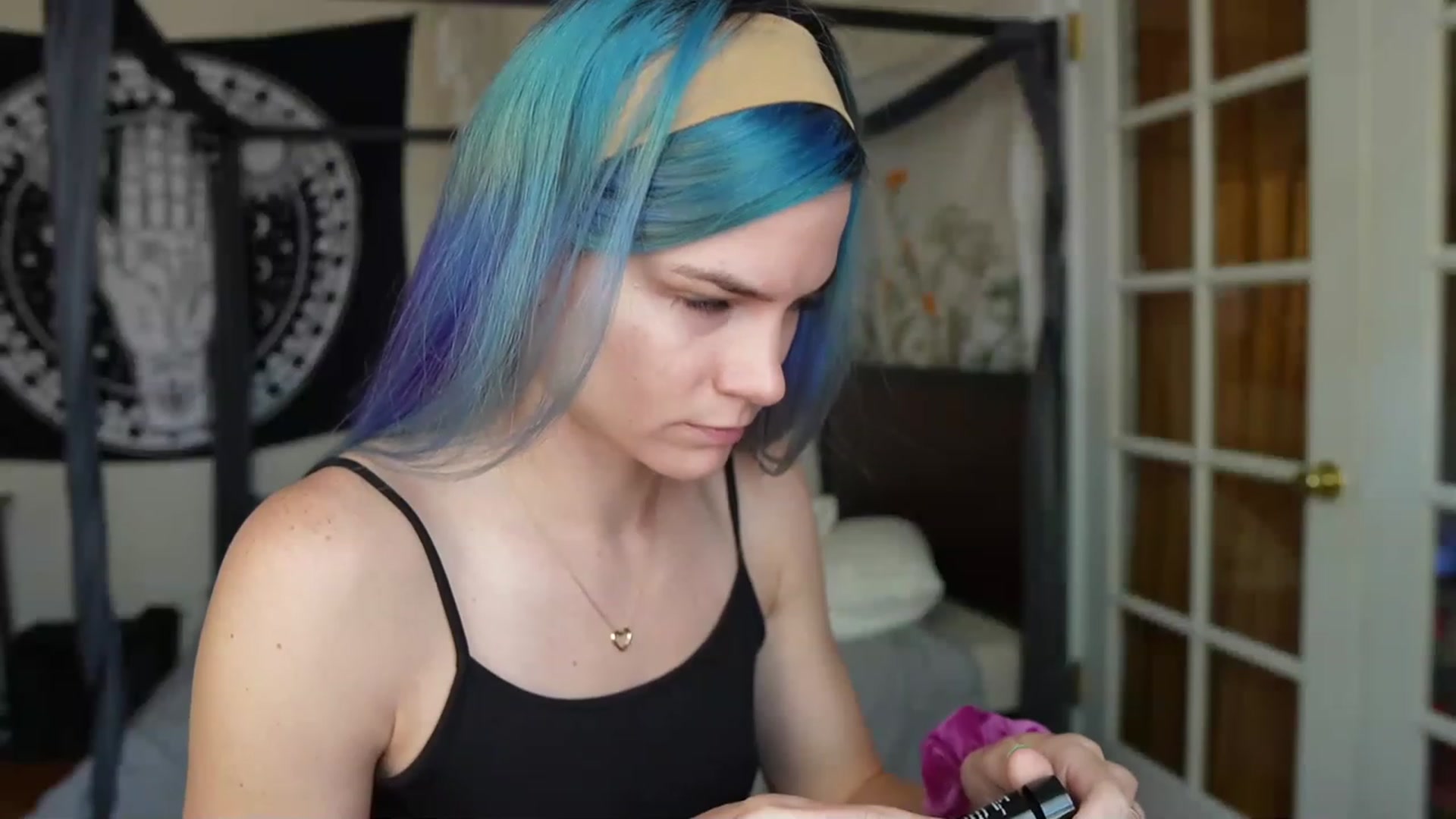 Gallery image thumbnail from Gia_Hill's myfreecams stream on, 05/27/2023, 18:27 image 6 of 20