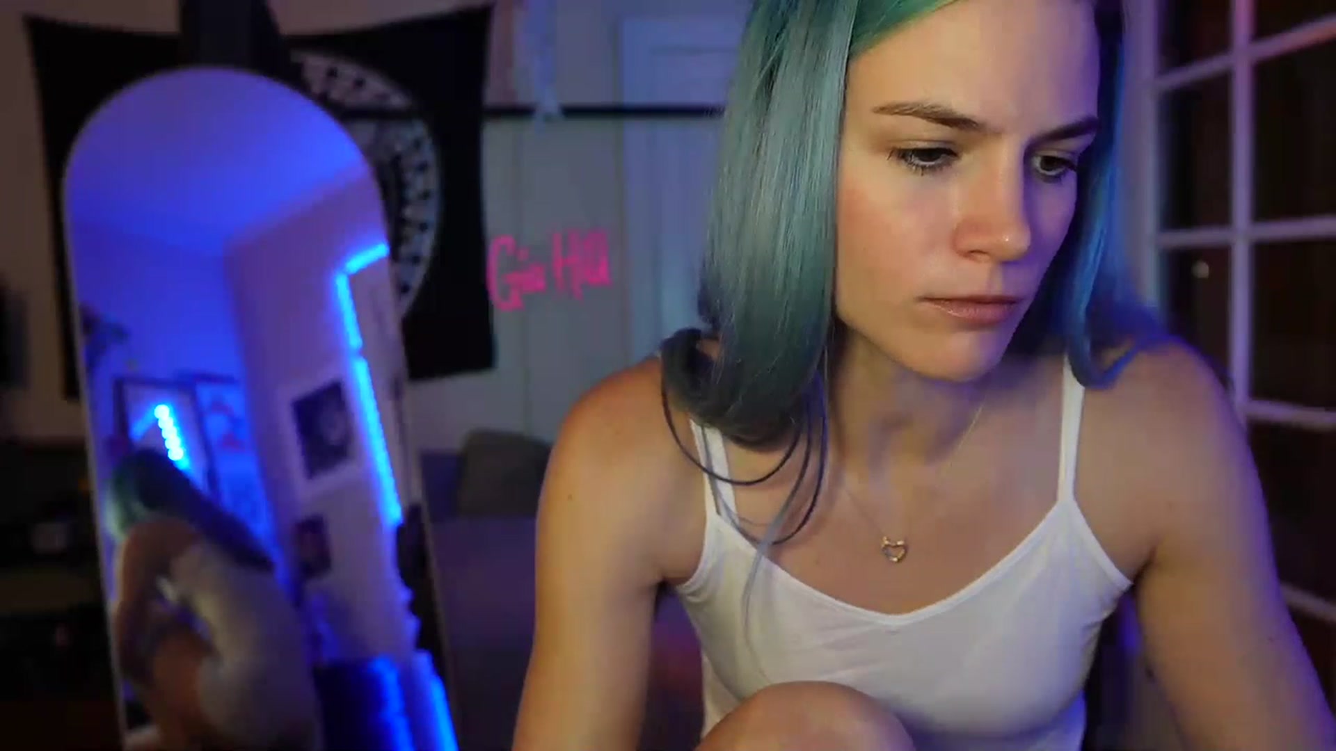 Gallery image thumbnail from Gia_Hill's myfreecams stream on, 05/31/2023, 24:00 image 17 of 20
