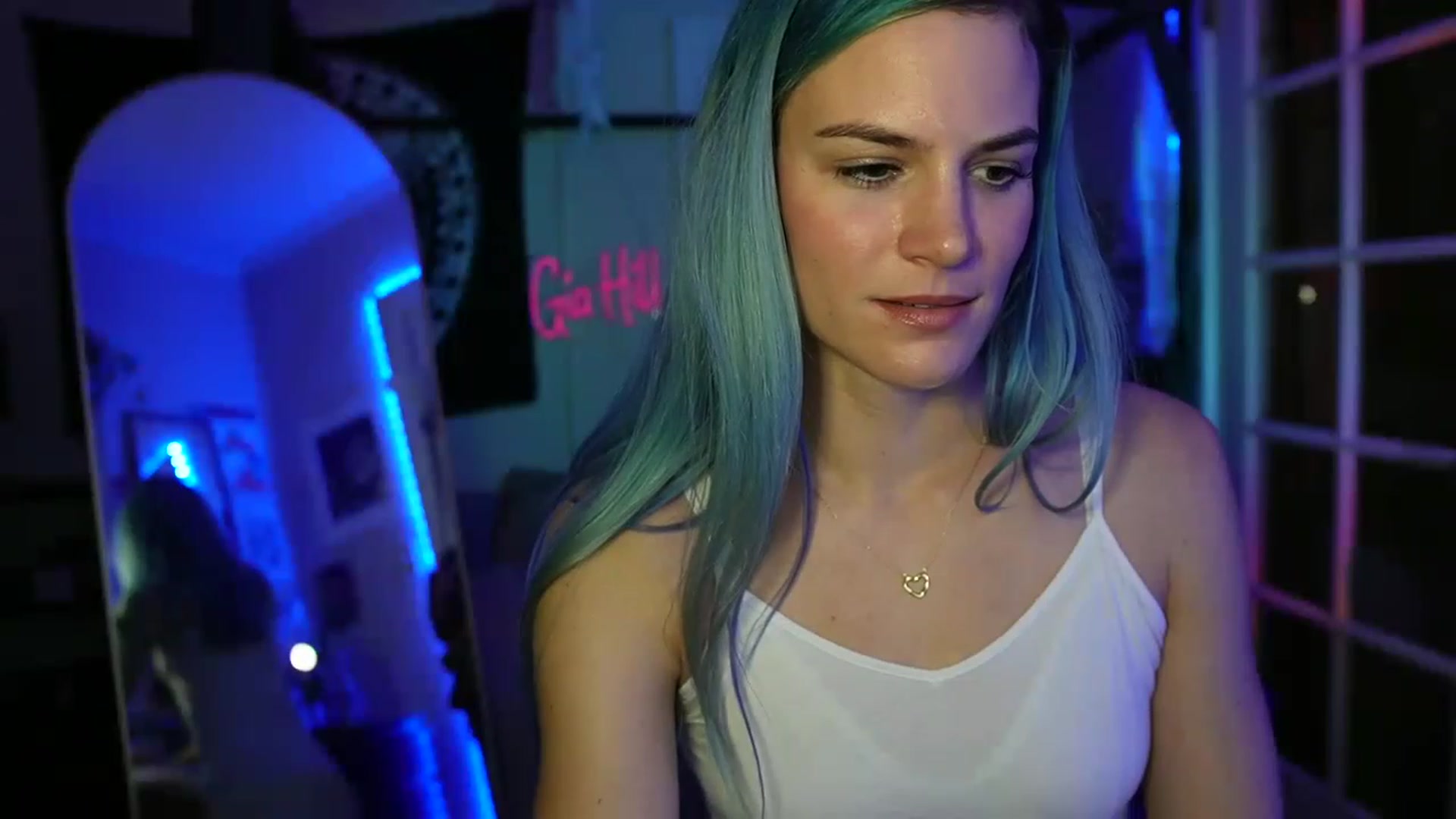Gallery image thumbnail from Gia_Hill's myfreecams stream on, 05/31/2023, 24:00 image 14 of 20