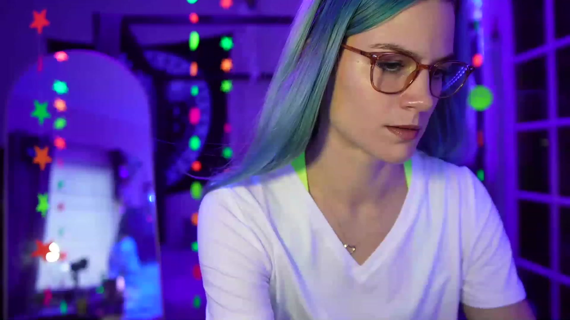 Gallery image thumbnail from Gia_Hill's myfreecams stream on, 06/01/2023, 24:13 image 15 of 20