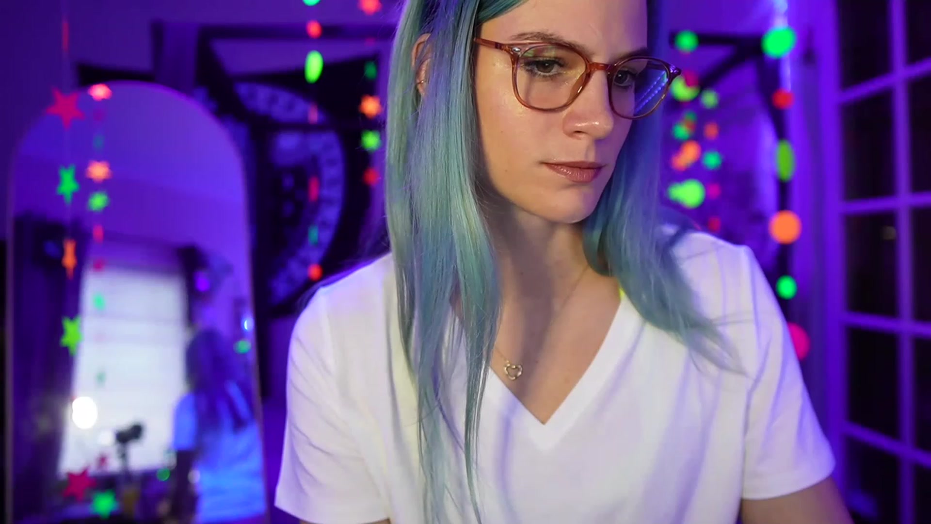 Gallery image thumbnail from Gia_Hill's myfreecams stream on, 06/01/2023, 24:13 image 12 of 20