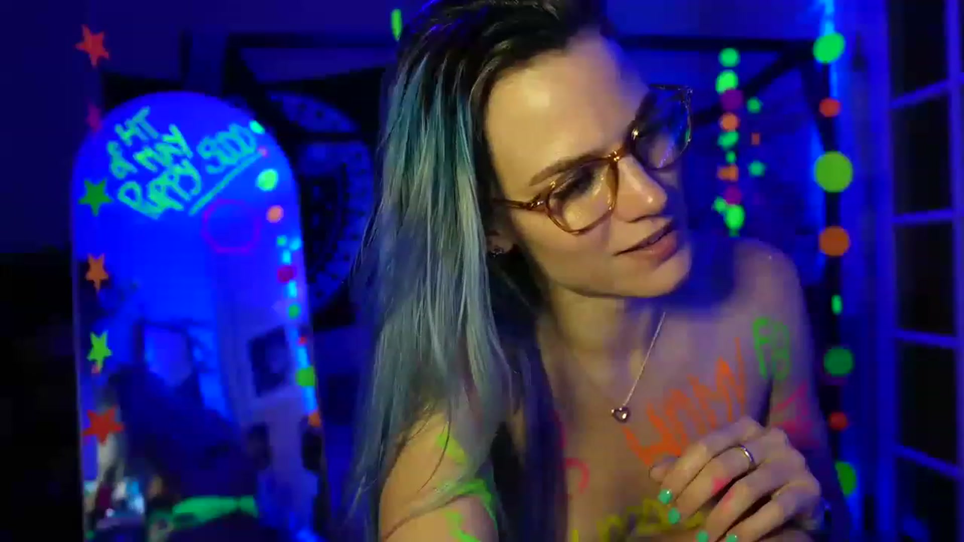 Gallery image thumbnail from Gia_Hill's myfreecams stream on, 06/01/2023, 05:58 image 20 of 20