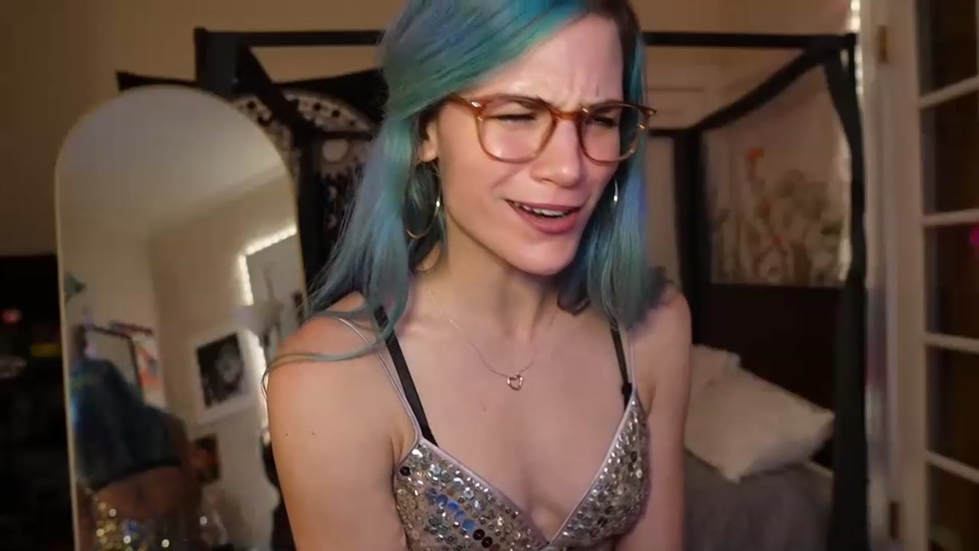 Gallery image thumbnail from Gia_Hill's myfreecams stream on, 06/02/2023, 22:13 image 13 of 20