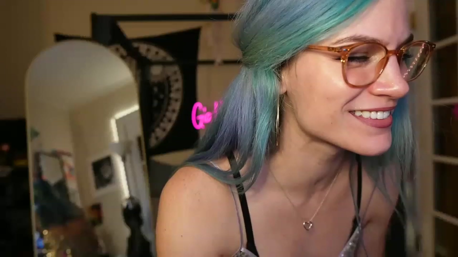 Gallery image thumbnail from Gia_Hill's myfreecams stream on, 06/02/2023, 22:13 image 7 of 20