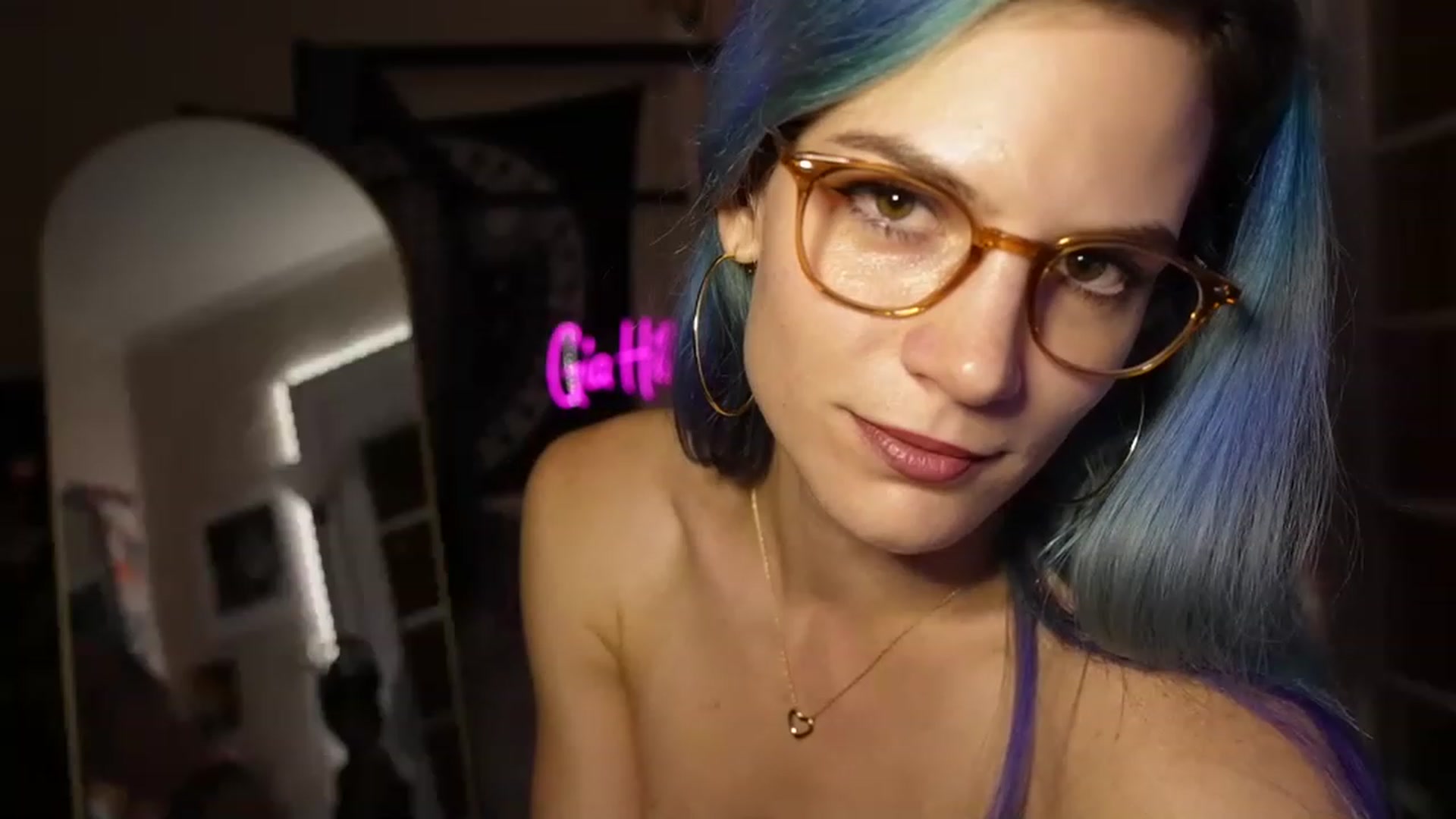 Gallery image thumbnail from Gia_Hill's myfreecams stream on, 06/03/2023, 01:27 image 5 of 20