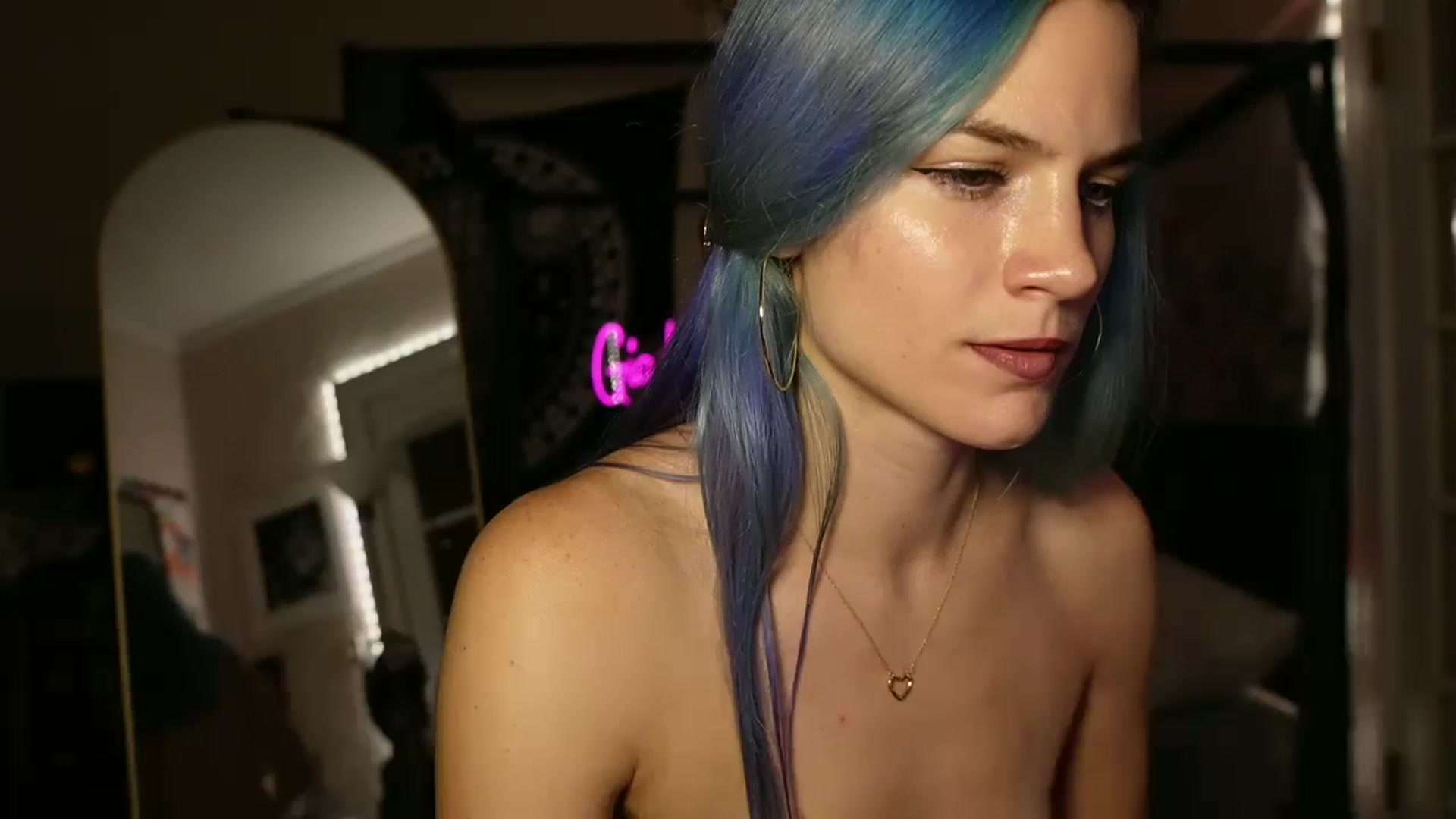 Gallery image thumbnail from Gia_Hill's myfreecams stream on, 06/03/2023, 01:59 image 12 of 20