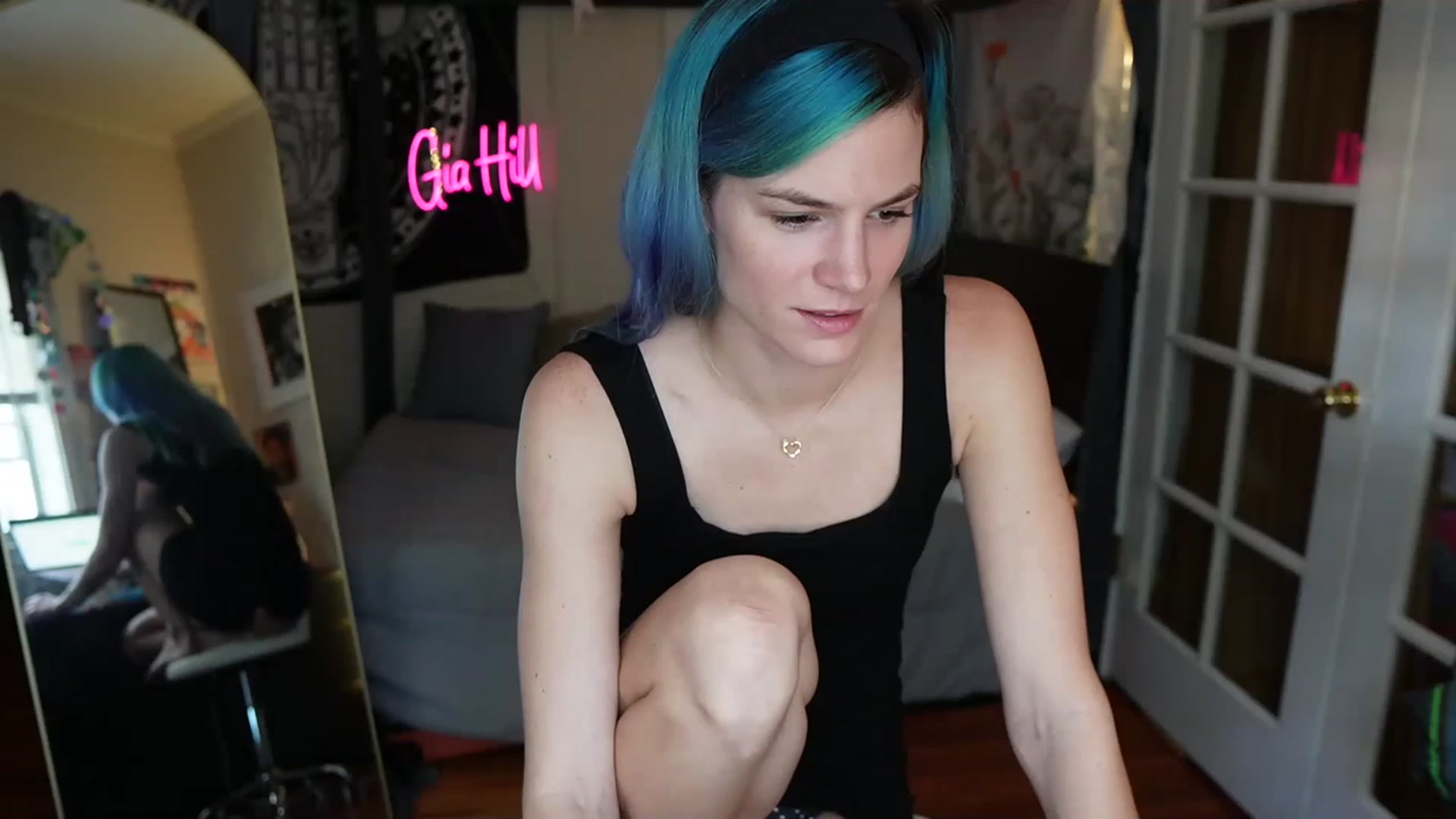 Gallery image thumbnail from Gia_Hill's myfreecams stream on, 06/03/2023, 22:40 image 7 of 20