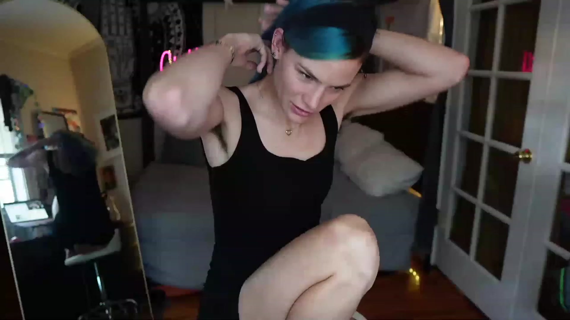Gallery image thumbnail from Gia_Hill's myfreecams stream on, 06/03/2023, 22:40 image 4 of 20