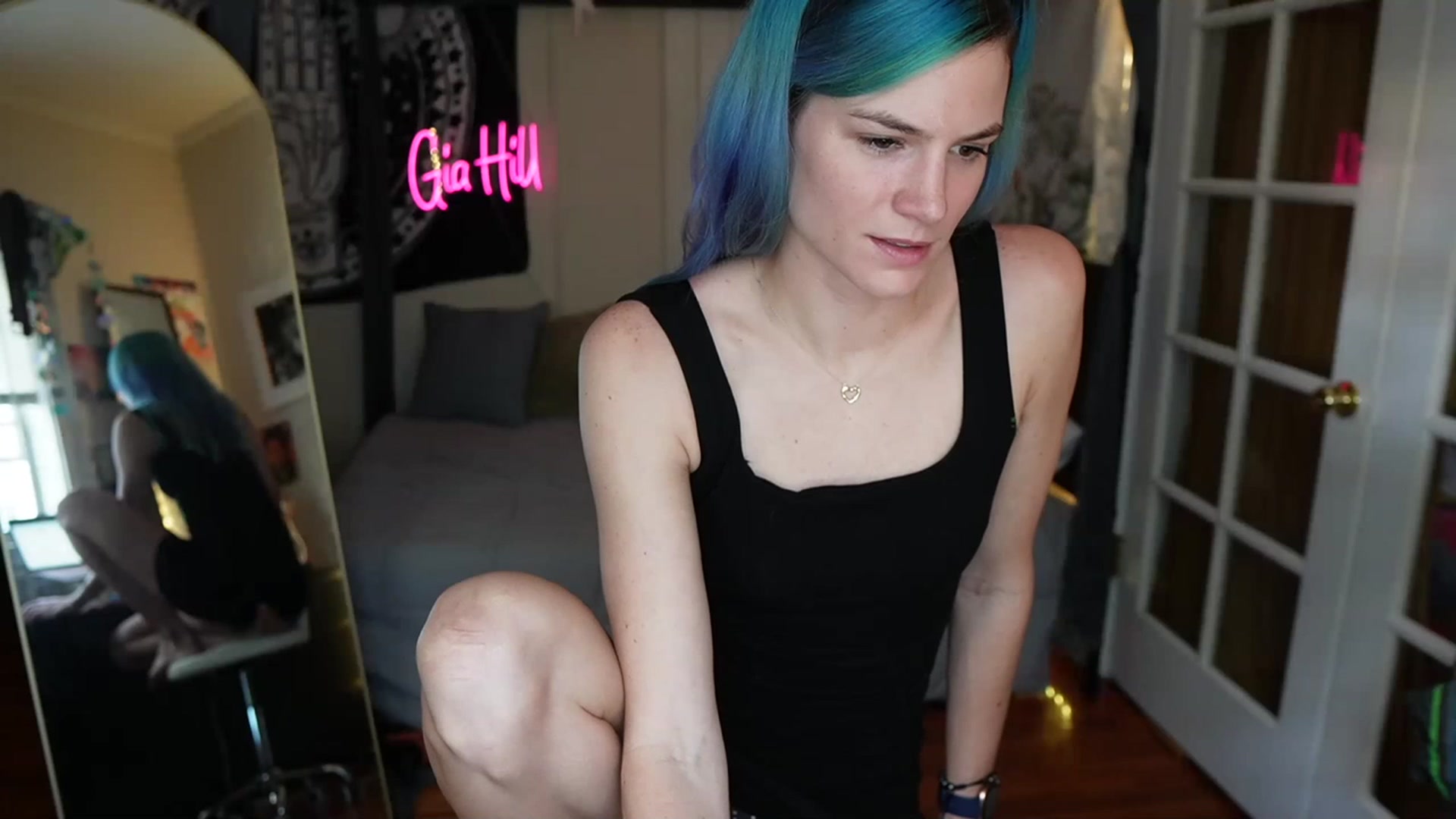 Gallery image thumbnail from Gia_Hill's myfreecams stream on, 06/03/2023, 22:40 image 8 of 20