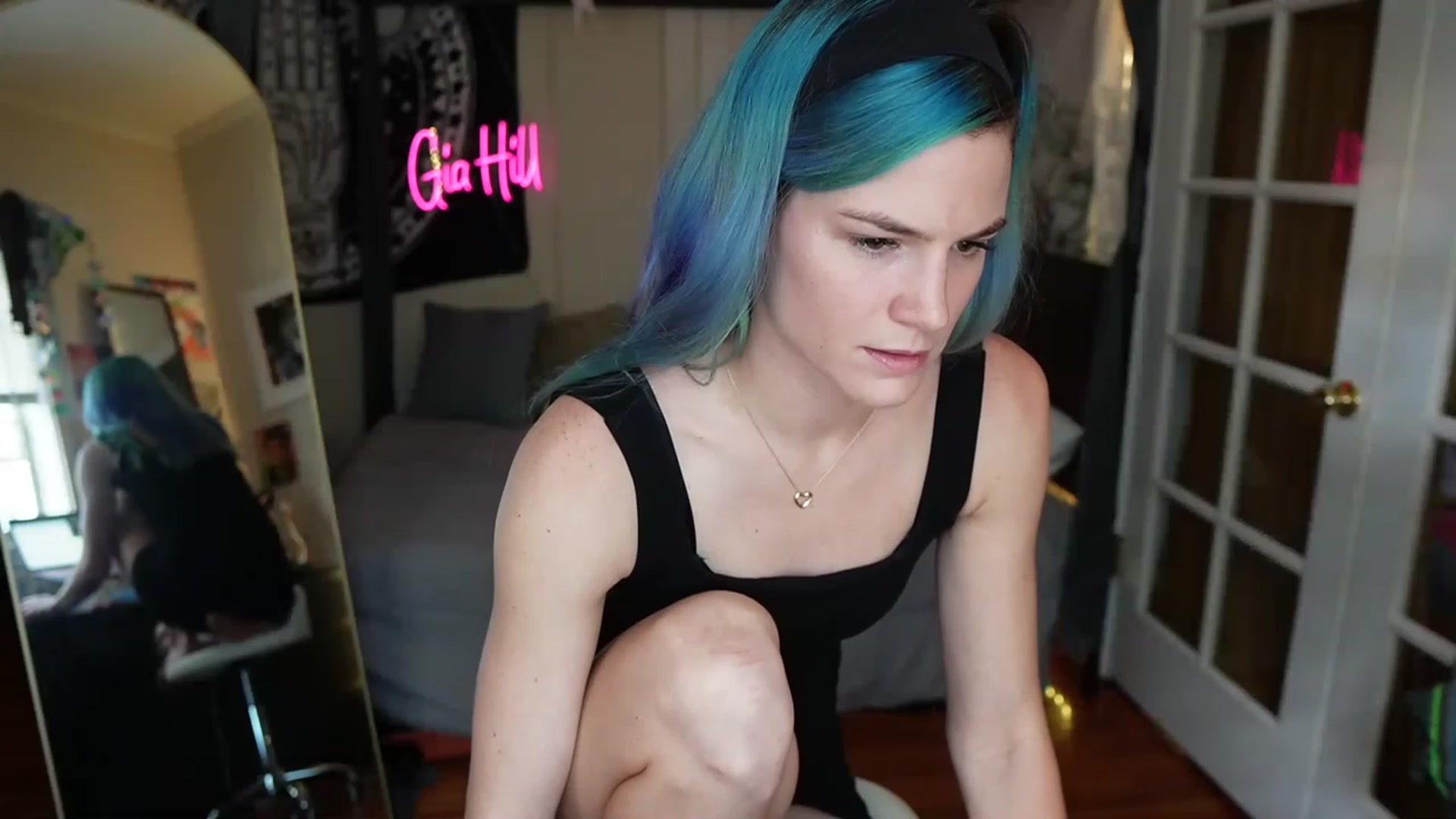 Gallery image thumbnail from Gia_Hill's myfreecams stream on, 06/03/2023, 22:40 image 15 of 20