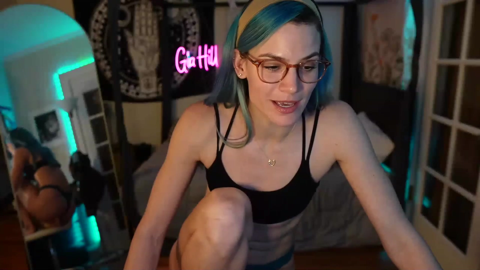 Gallery image thumbnail from Gia_Hill's myfreecams stream on, 06/05/2023, 23:28 image 15 of 20