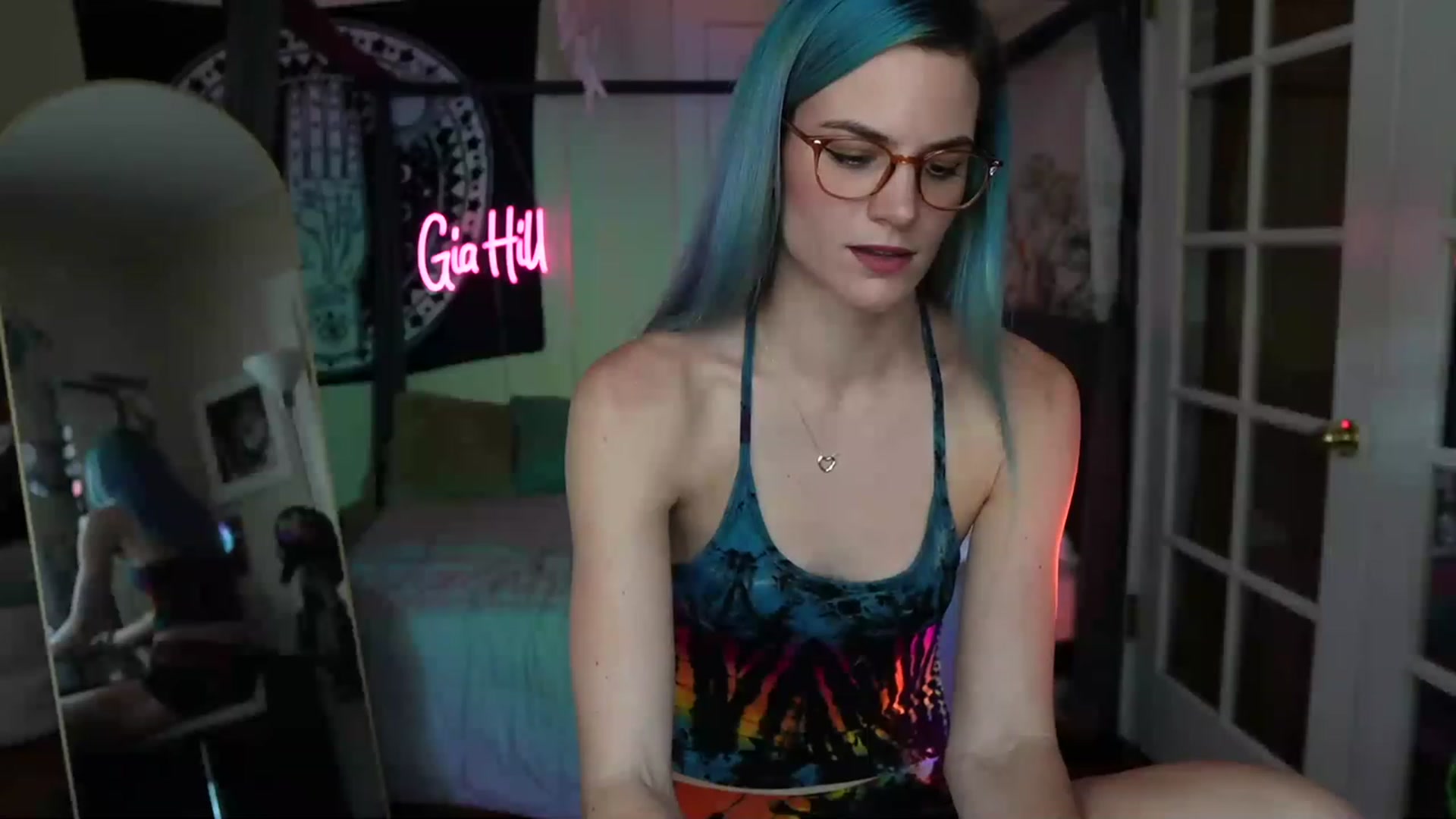 Gallery image thumbnail from Gia_Hill's myfreecams stream on, 06/06/2023, 23:01 image 4 of 20