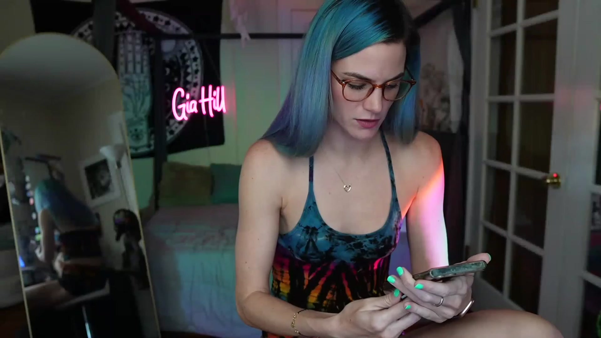 Gallery image thumbnail from Gia_Hill's myfreecams stream on, 06/06/2023, 23:01 image 5 of 20
