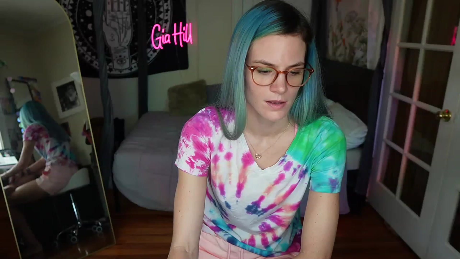 Gallery image thumbnail from Gia_Hill's myfreecams stream on, 06/07/2023, 21:04 image 2 of 20