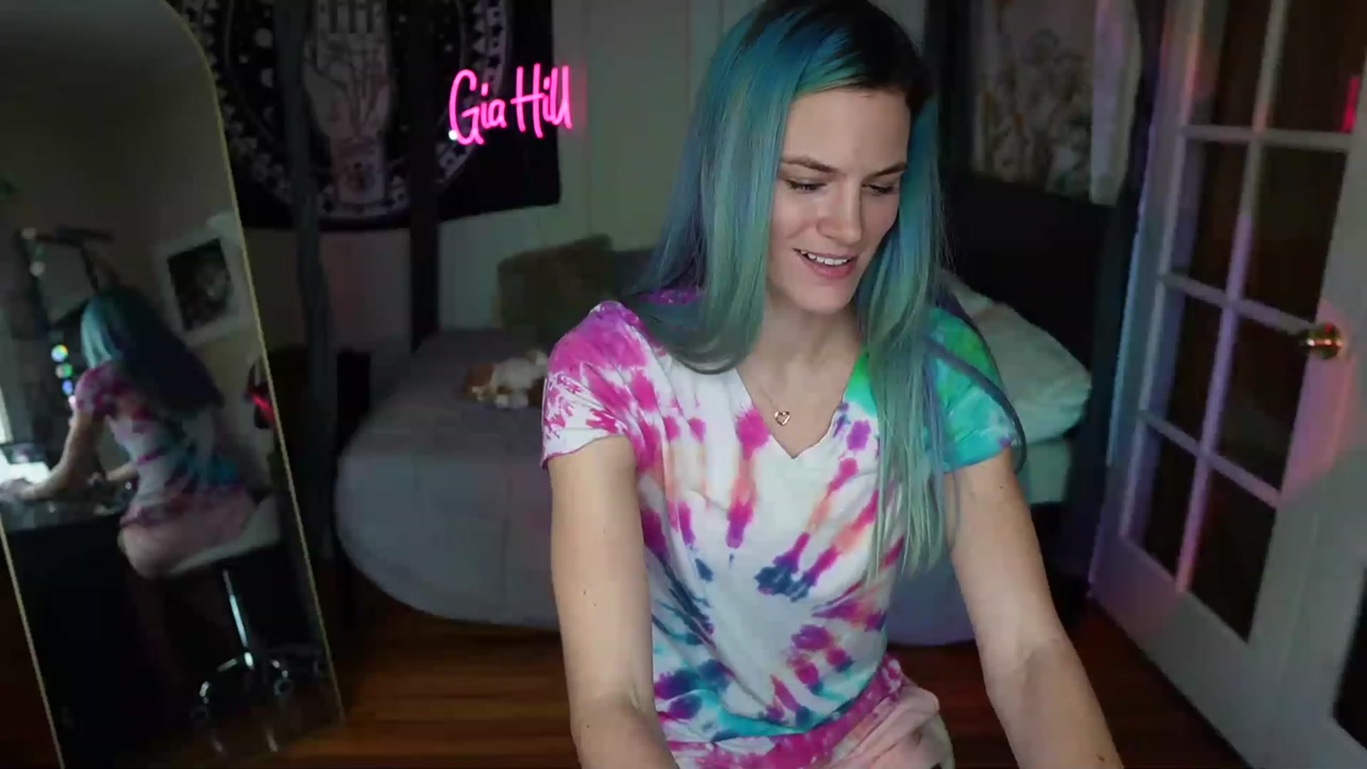 Gallery image thumbnail from Gia_Hill's myfreecams stream on, 06/07/2023, 22:05 image 16 of 20