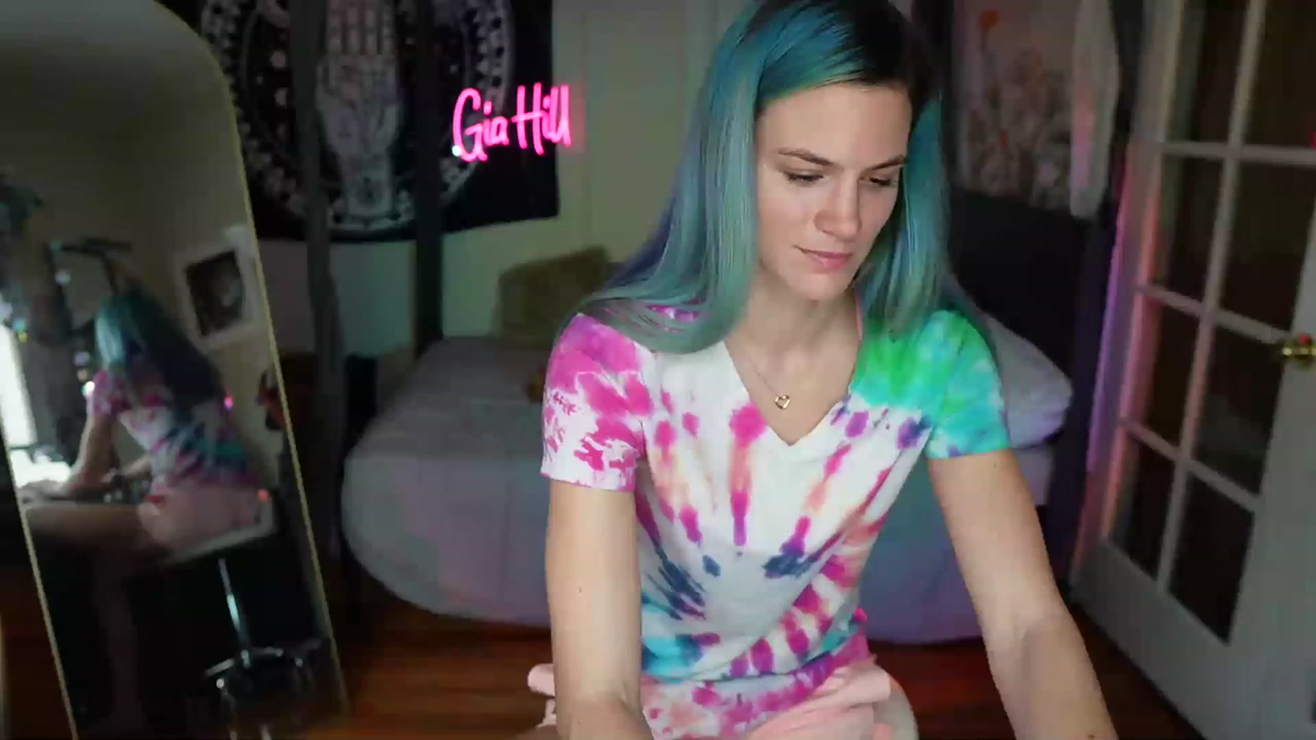 Gallery image thumbnail from Gia_Hill's myfreecams stream on, 06/07/2023, 22:21 image 2 of 20