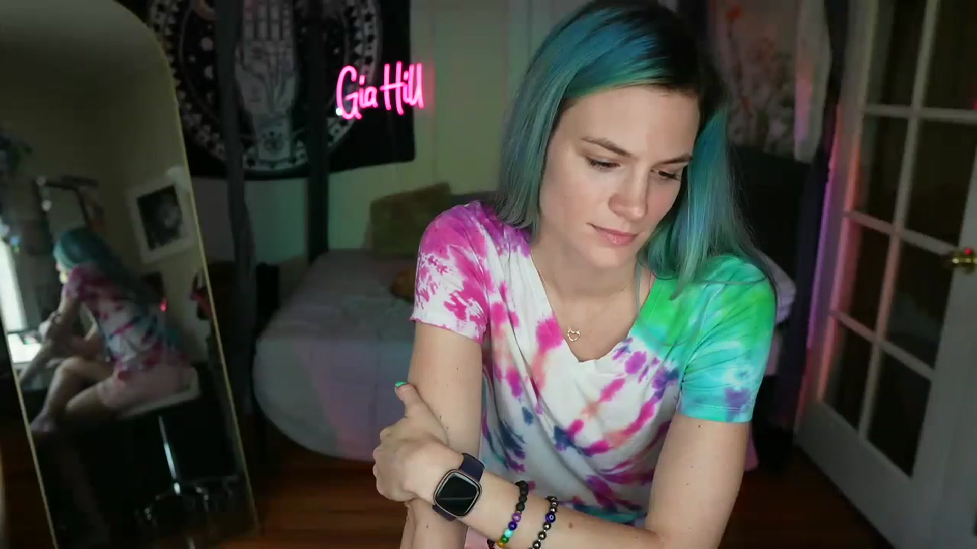 Gallery image thumbnail from Gia_Hill's myfreecams stream on, 06/07/2023, 22:21 image 8 of 20
