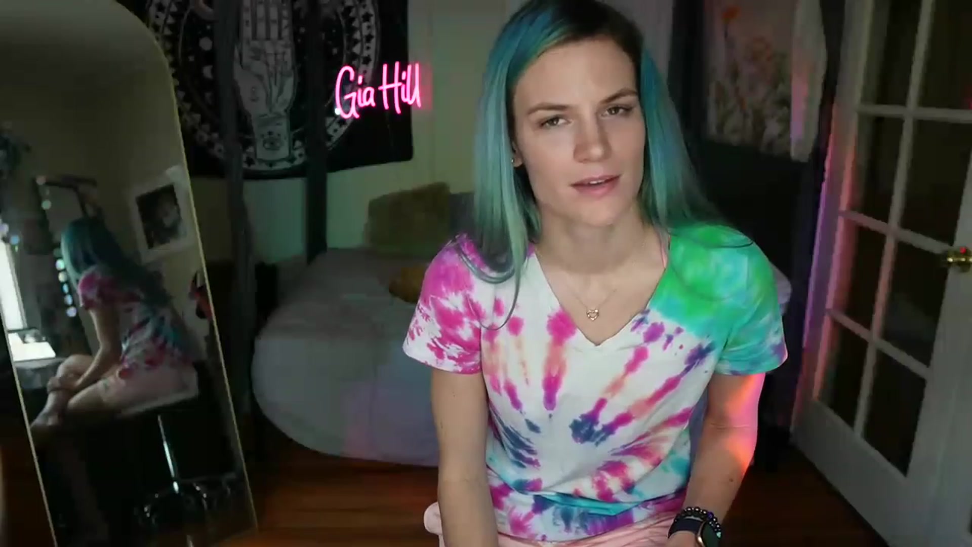 Gallery image thumbnail from Gia_Hill's myfreecams stream on, 06/07/2023, 22:21 image 7 of 20
