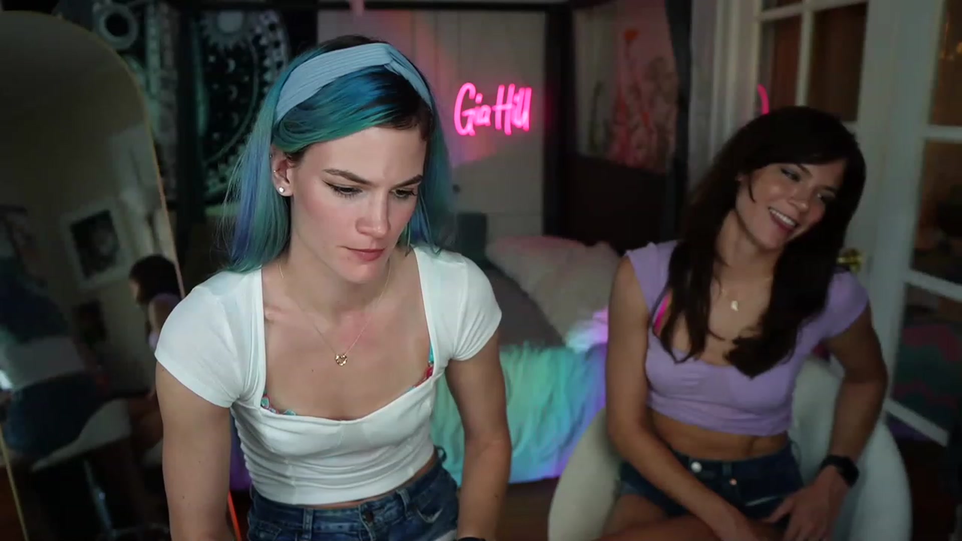Gallery image thumbnail from Gia_Hill's myfreecams stream on, 06/09/2023, 22:25 image 12 of 20