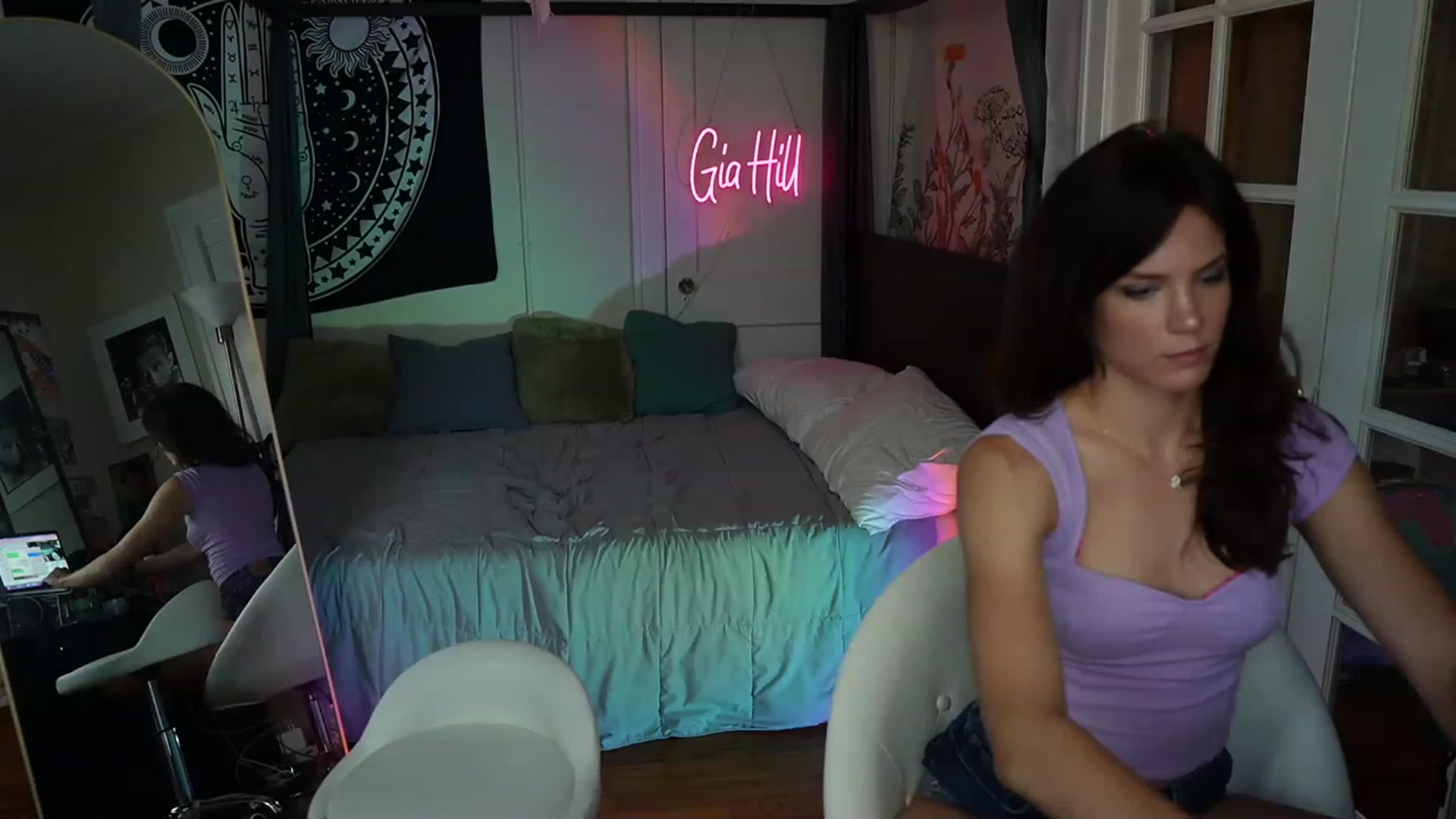 Gallery image thumbnail from Gia_Hill's myfreecams stream on, 06/09/2023, 22:25 image 2 of 20