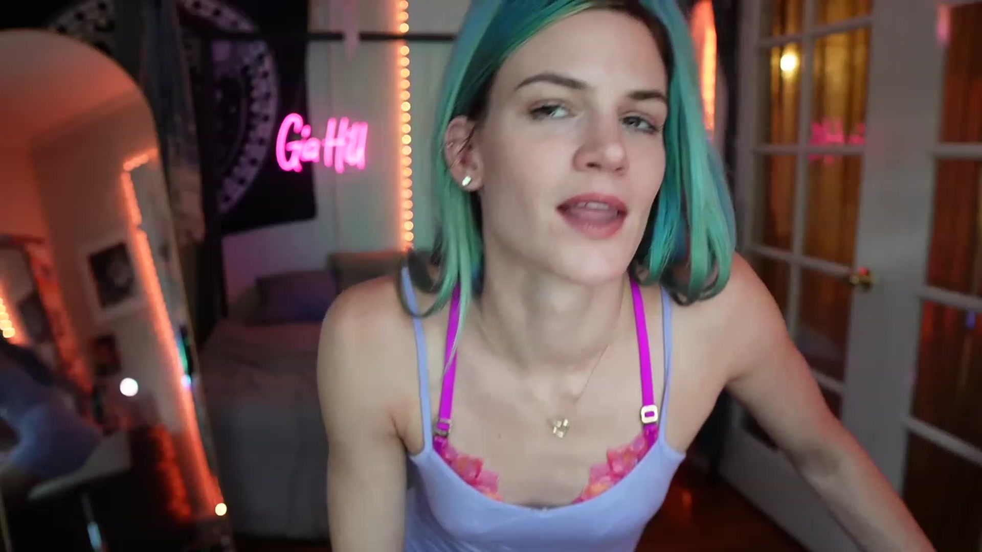 Gallery image thumbnail from Gia_Hill's myfreecams stream on, 06/10/2023, 23:31 image 5 of 20