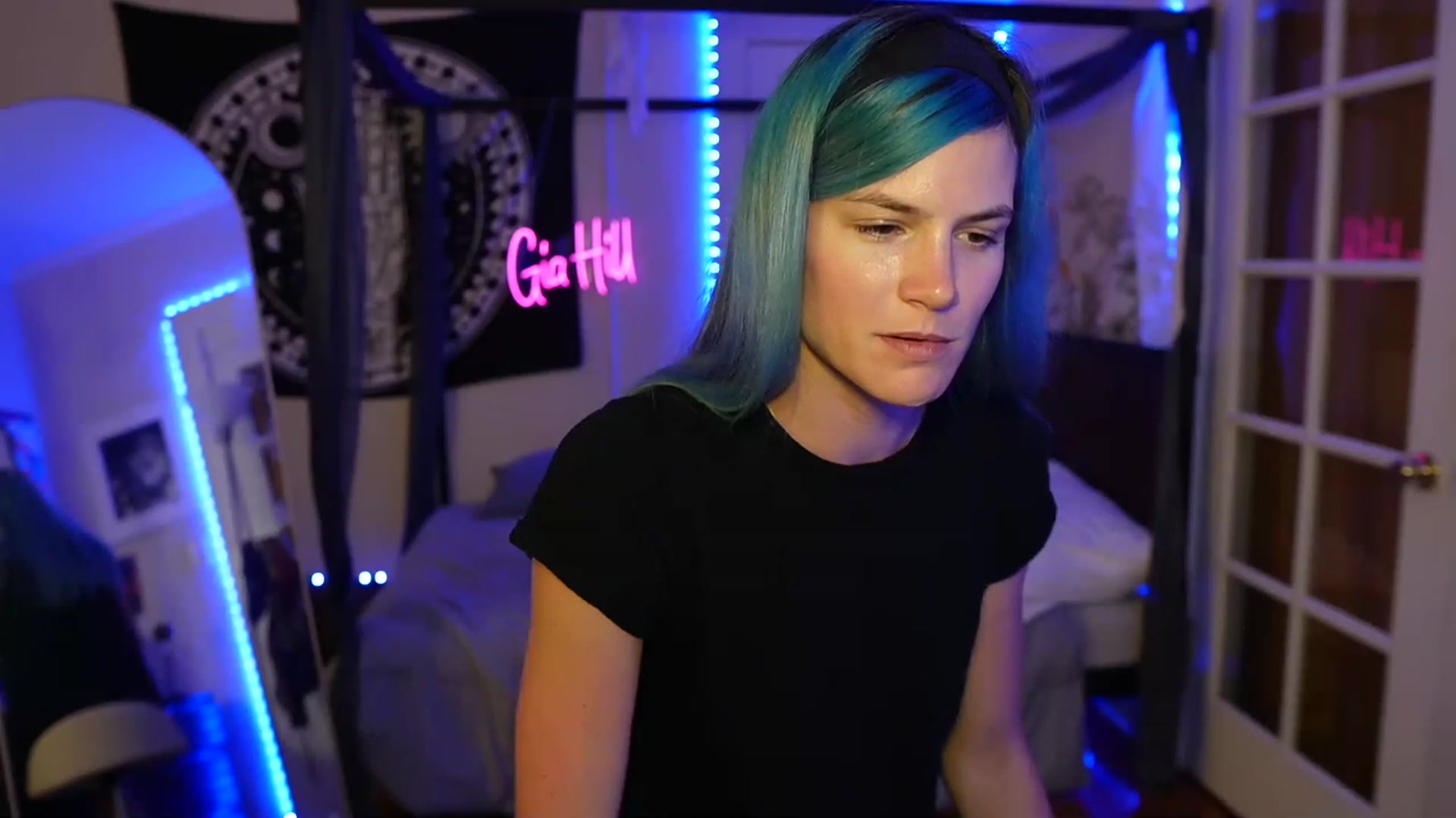 Gallery image thumbnail from Gia_Hill's myfreecams stream on, 06/12/2023, 23:54 image 14 of 20