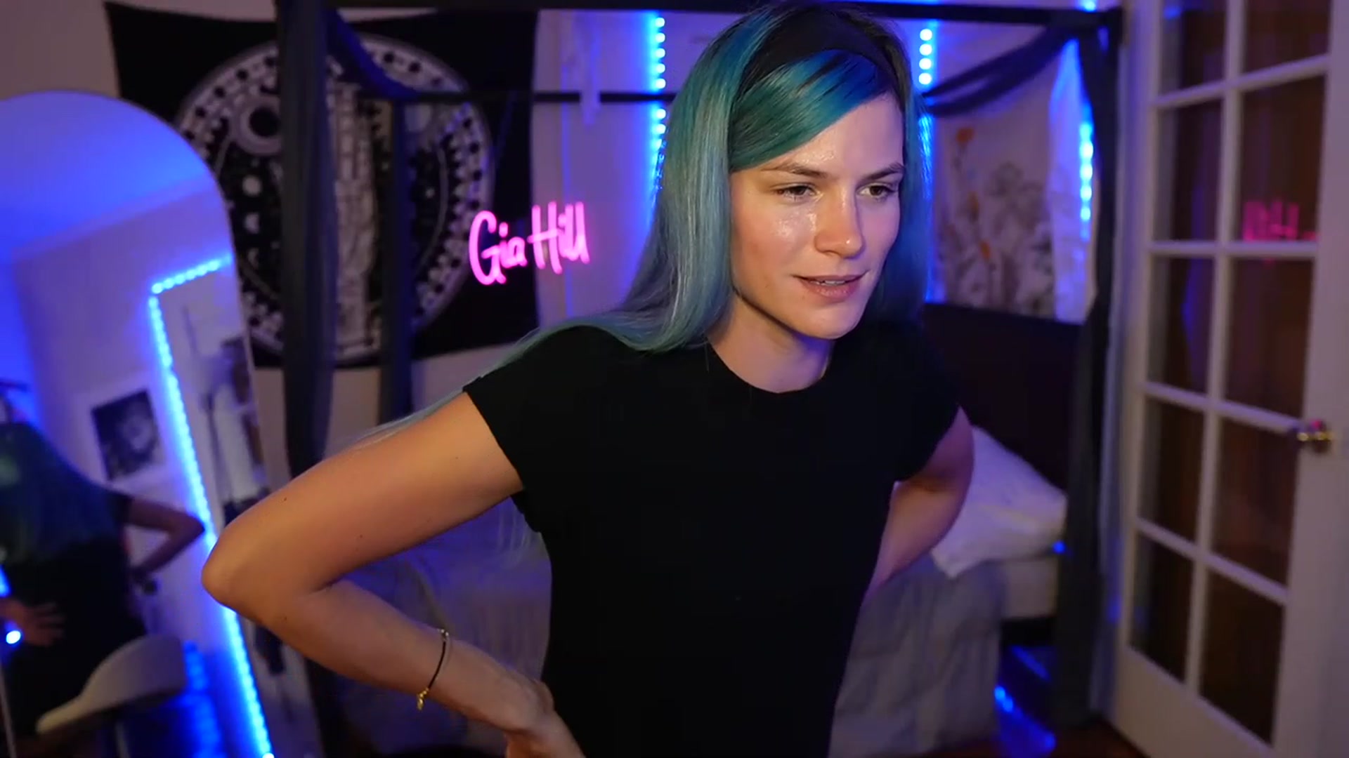 Gallery image thumbnail from Gia_Hill's myfreecams stream on, 06/12/2023, 23:54 image 10 of 20