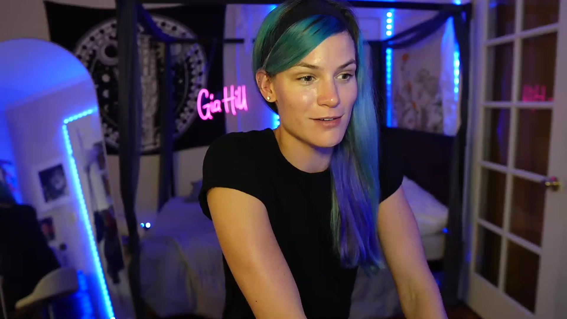 Gallery image thumbnail from Gia_Hill's myfreecams stream on, 06/12/2023, 23:54 image 12 of 20