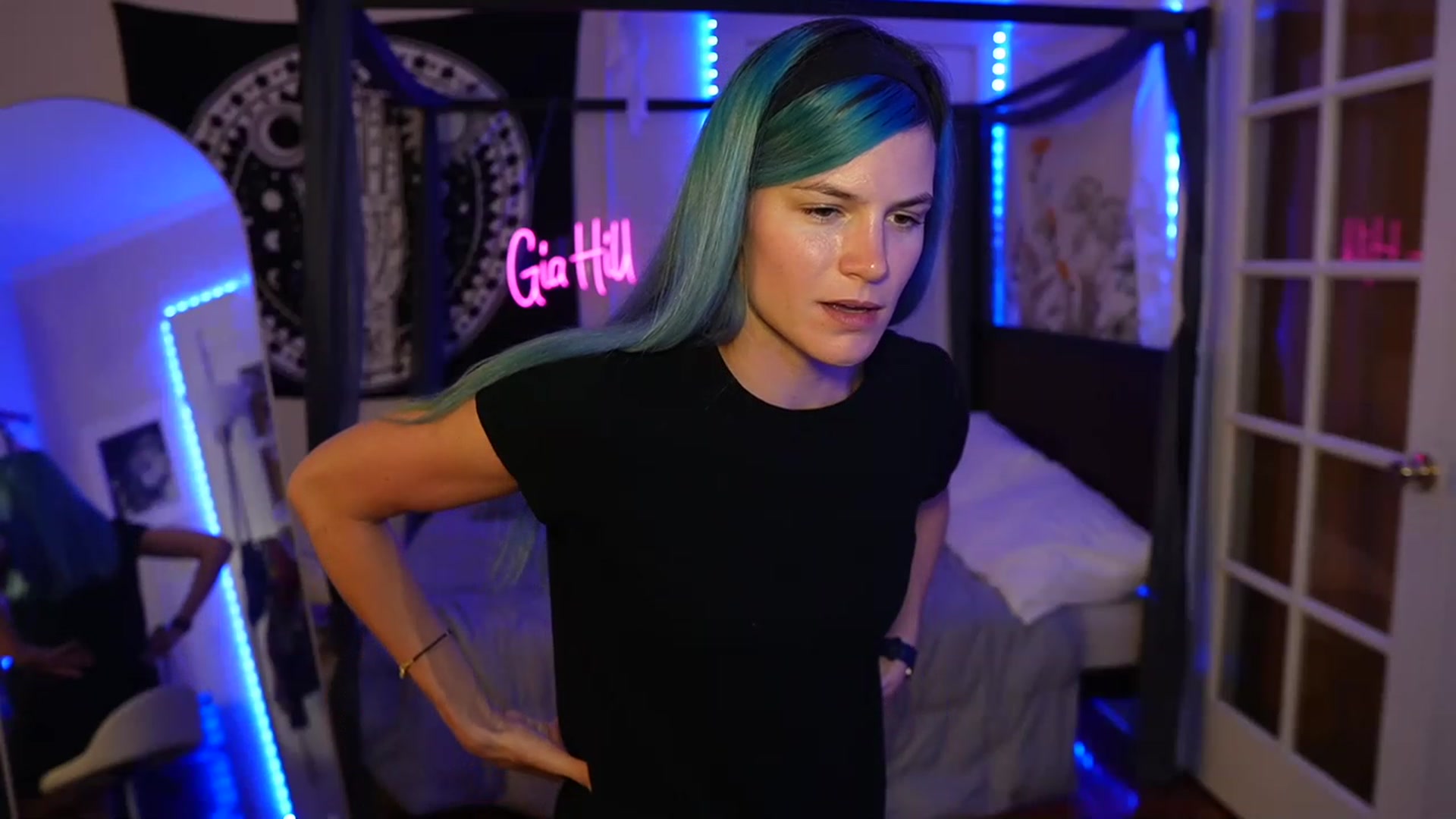 Gallery image thumbnail from Gia_Hill's myfreecams stream on, 06/12/2023, 23:54 image 11 of 20