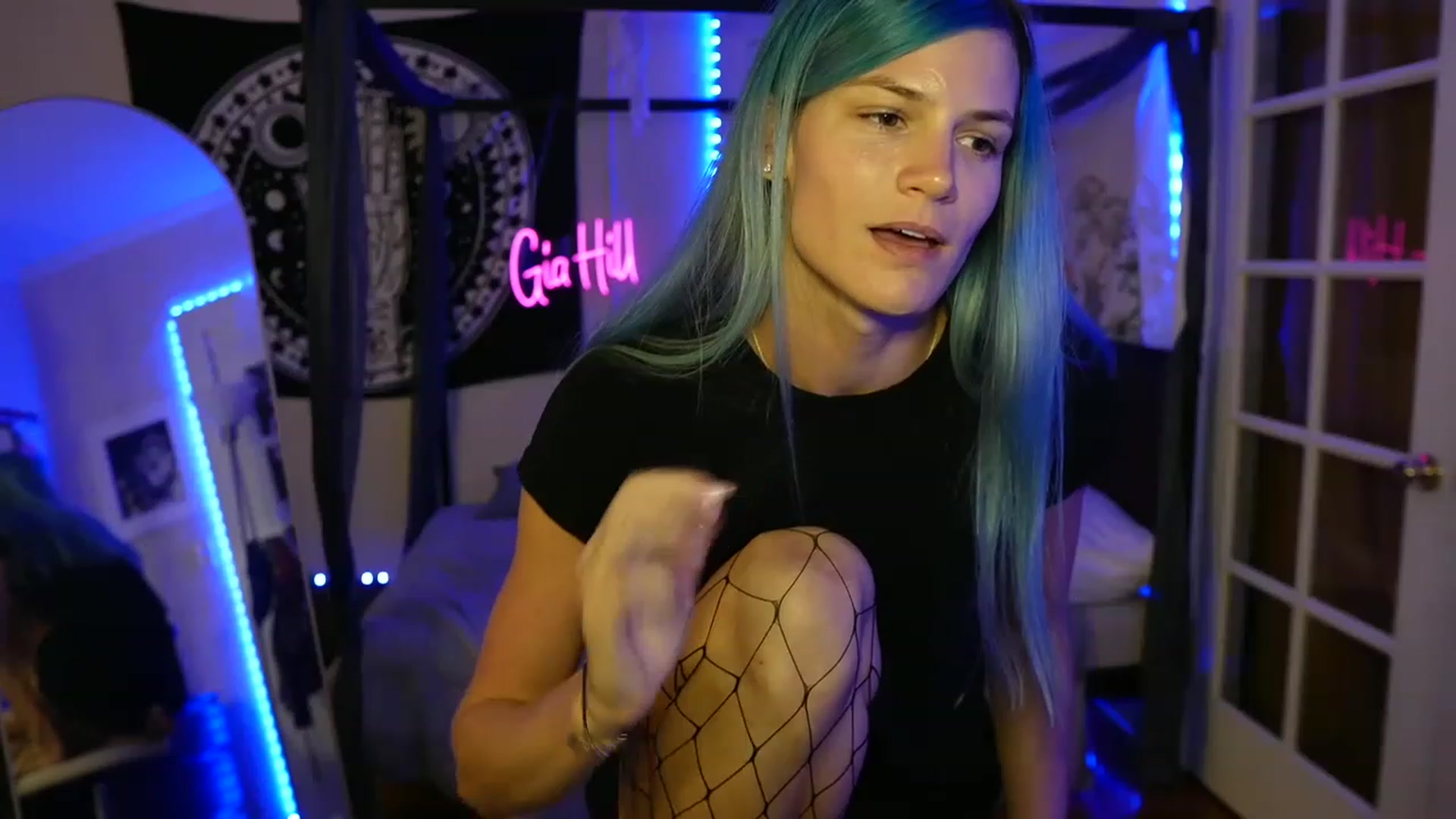 Gallery image thumbnail from Gia_Hill's myfreecams stream on, 06/13/2023, 24:06 image 19 of 20