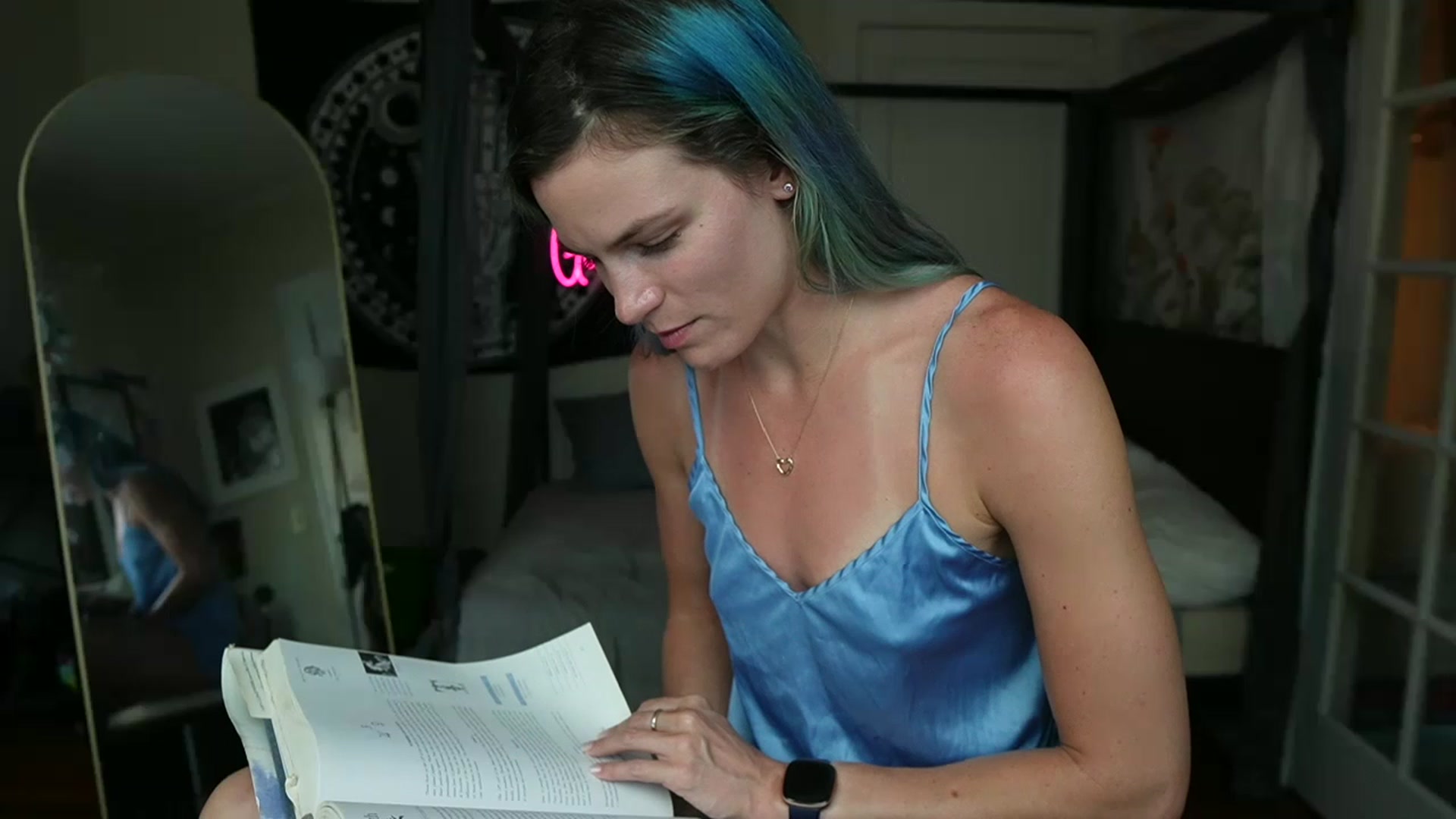 Gallery image thumbnail from Gia_Hill's myfreecams stream on, 06/13/2023, 22:32 image 14 of 20