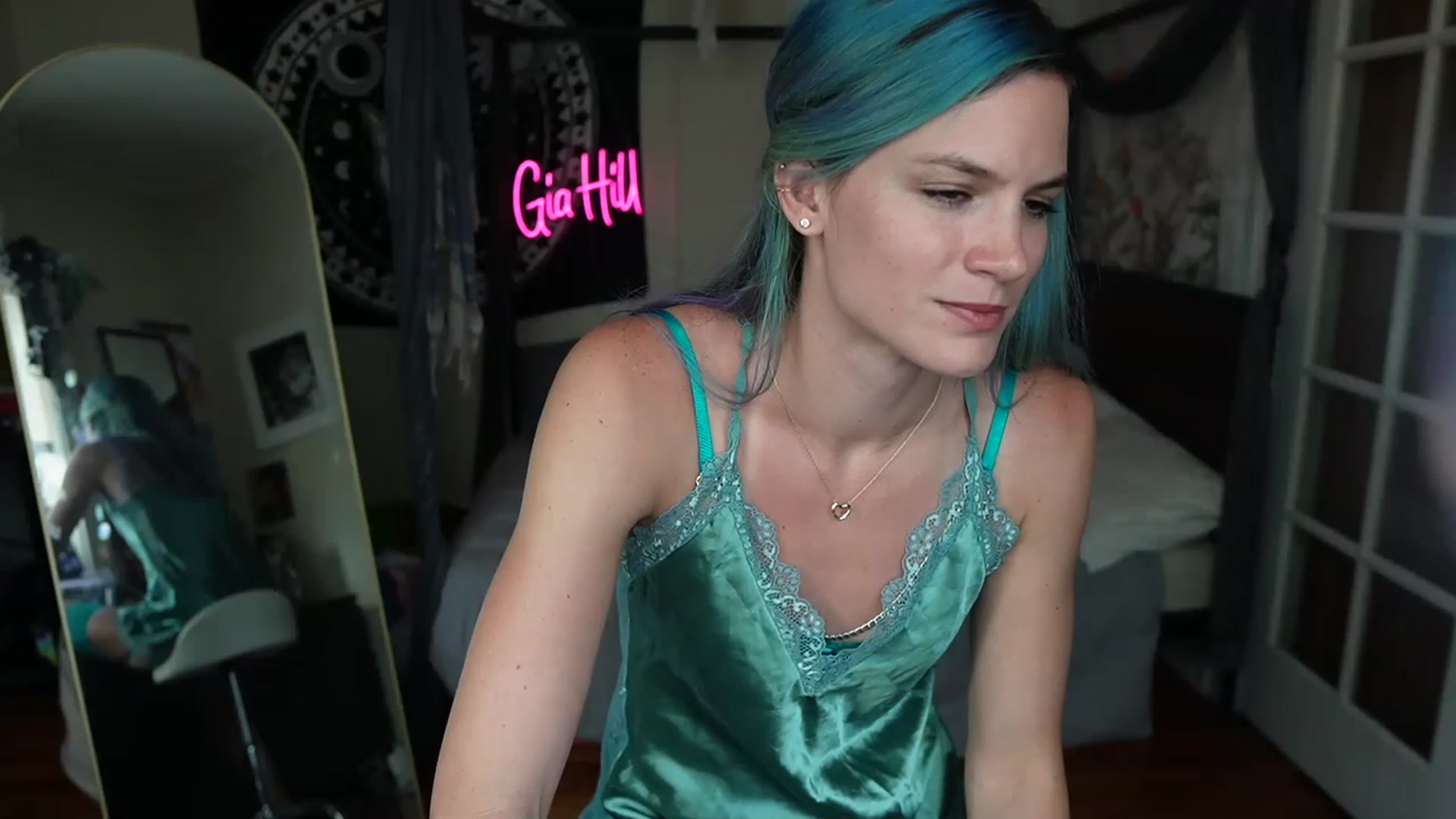Gallery image thumbnail from Gia_Hill's myfreecams stream on, 06/14/2023, 22:31 image 11 of 20