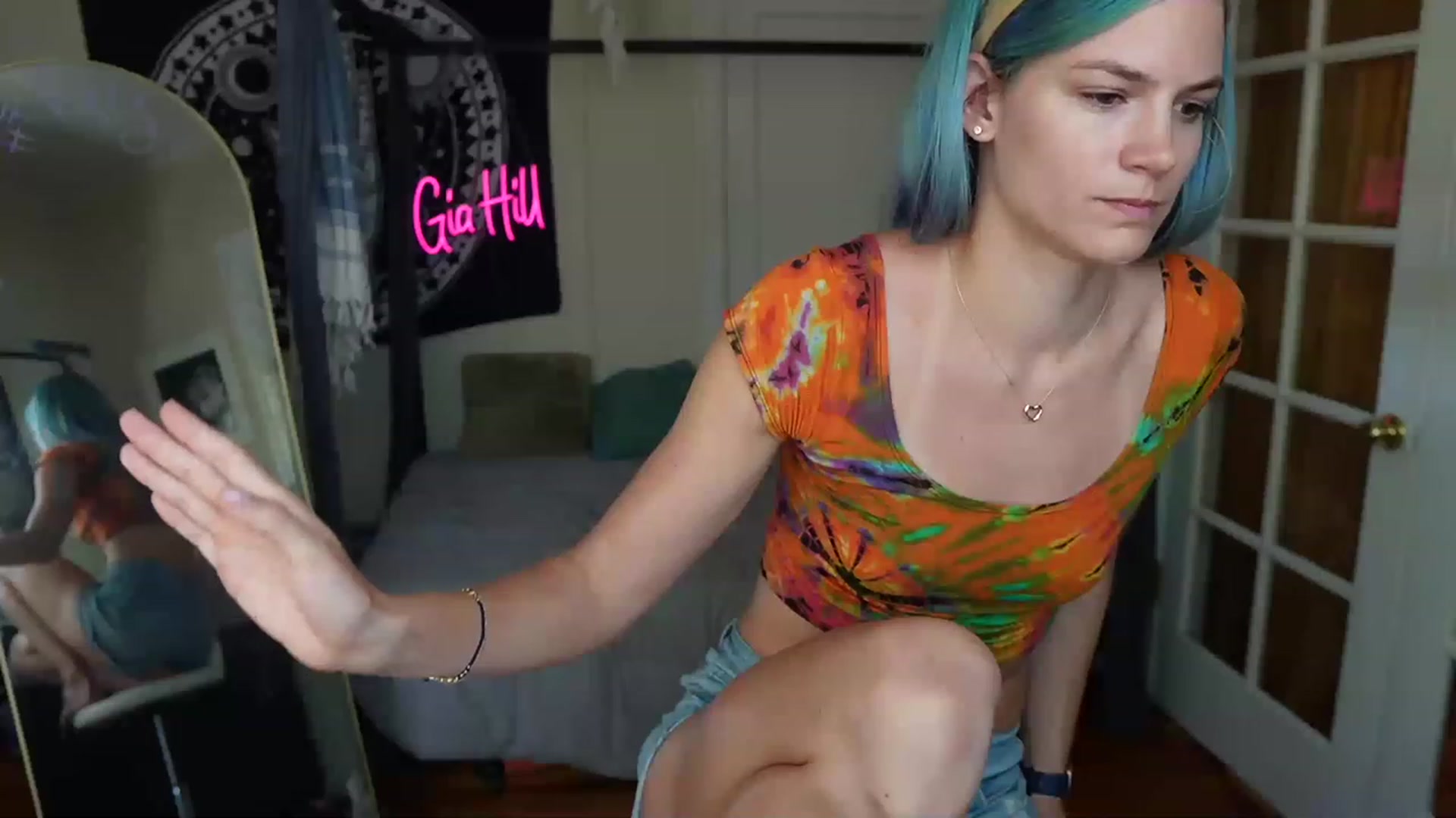 Gallery image thumbnail from Gia_Hill's myfreecams stream on, 06/15/2023, 16:57 image 16 of 20