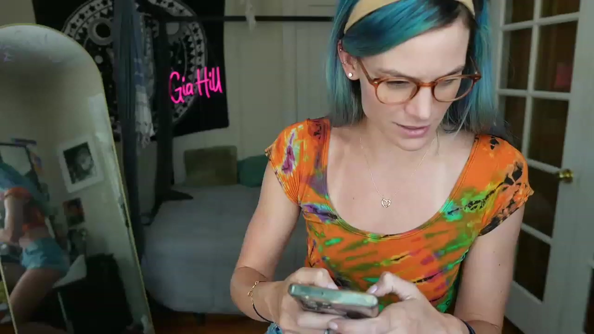 Gallery image thumbnail from Gia_Hill's myfreecams stream on, 06/15/2023, 20:34 image 8 of 20