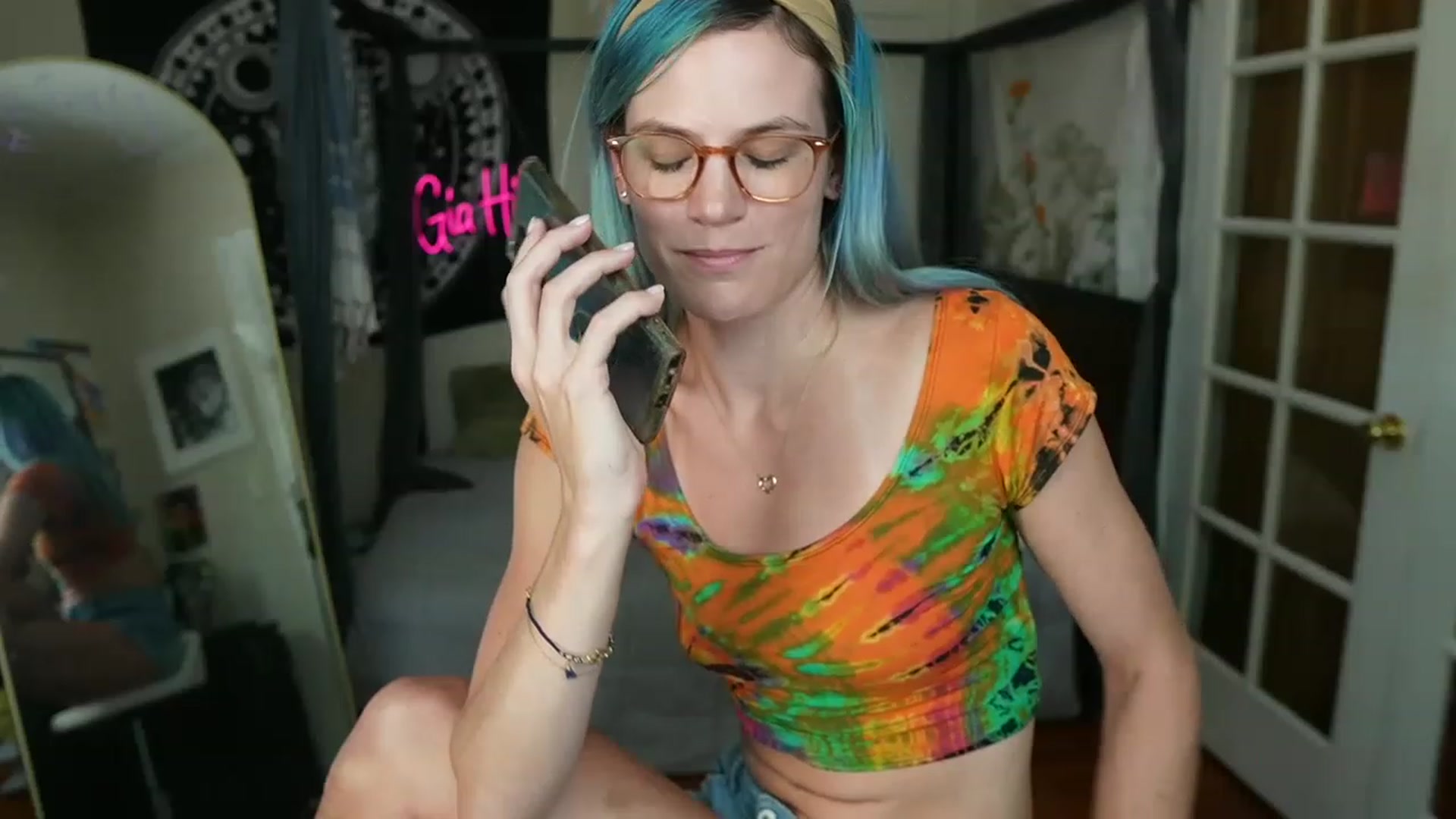 Gallery image thumbnail from Gia_Hill's myfreecams stream on, 06/15/2023, 20:34 image 19 of 20