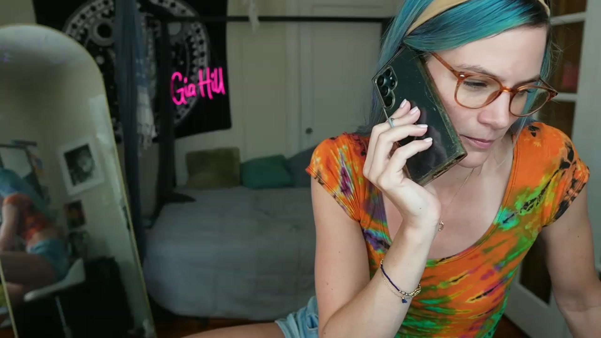 Gallery image thumbnail from Gia_Hill's myfreecams stream on, 06/15/2023, 20:34 image 13 of 20