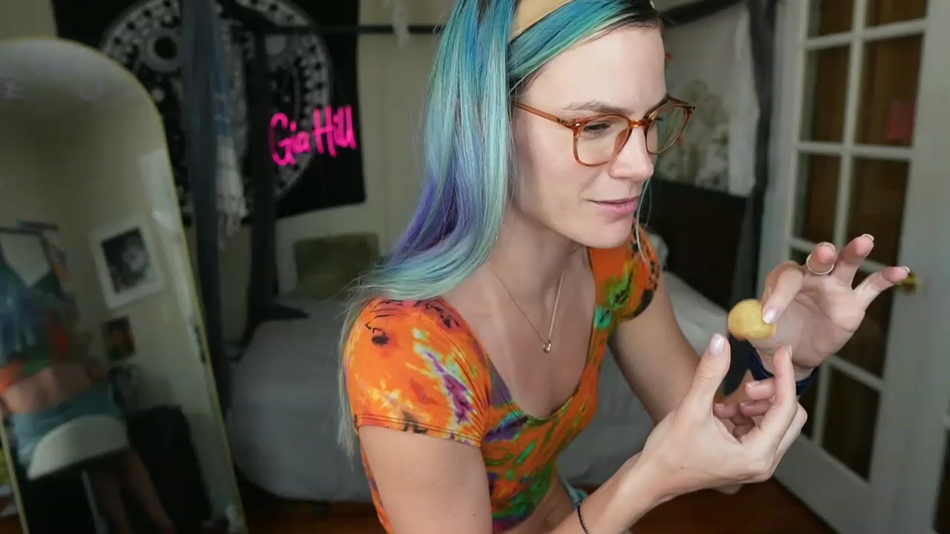 Gallery image thumbnail from Gia_Hill's myfreecams stream on, 06/15/2023, 21:04 image 11 of 20