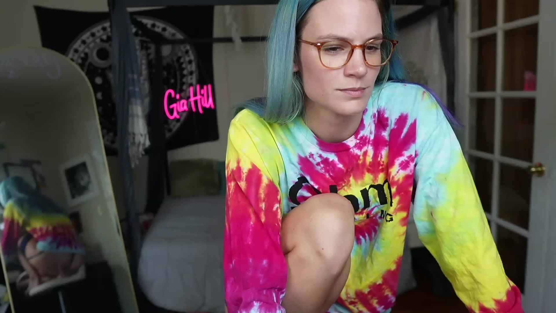 Gallery image thumbnail from Gia_Hill's myfreecams stream on, 06/16/2023, 23:04 image 3 of 20